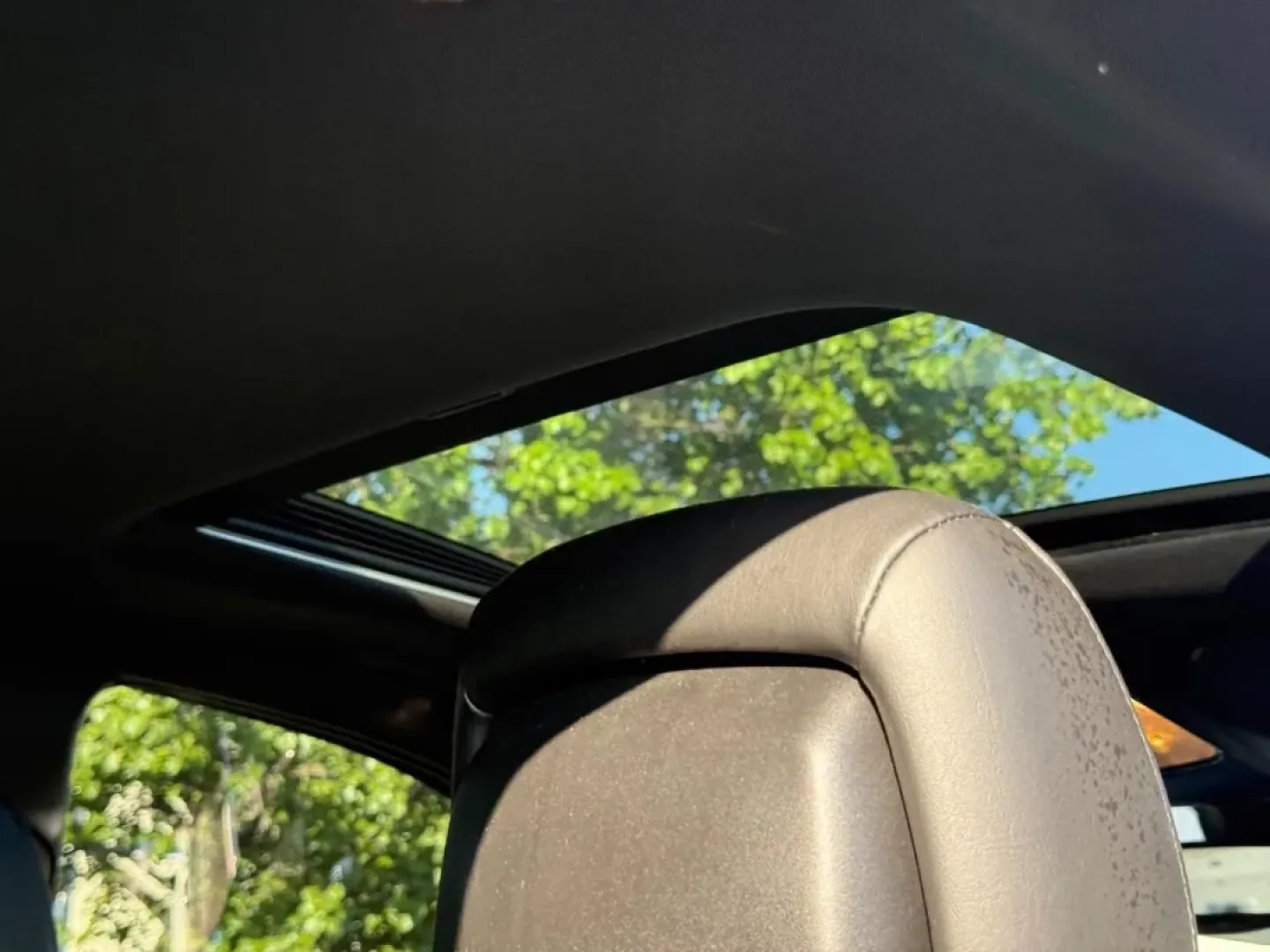 2021 /Black Leather Jeep Grand Cherokee 80th Anniversary Edition (1C4RJFBG6MC) with an 3.6L V6 24V VVT UPG I engine, Automatic transmission, located at 970 Woodlawn Dr., Farmington, MO, 63640, (573) 431-7800, 37.825642, -90.468674 - Unleash your sense of adventure with the perfect blend of style, comfort, and capability-meet the 2021 Jeep Grand Cherokee 80th Anniversary Edition, available now at Pettus CDJR Farmington. Located in the heart of Farmington, MO, at 970 Woodlawn Drive, we are proud to be your trusted OEM dealership - Photo#10