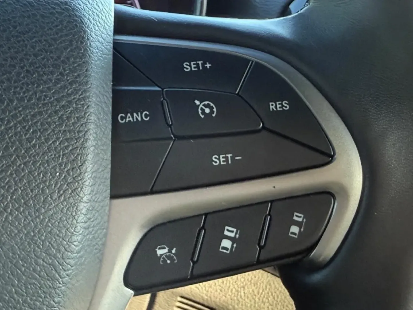 2021 /Black Leather Jeep Grand Cherokee 80th Anniversary Edition (1C4RJFBG6MC) with an 3.6L V6 24V VVT UPG I engine, Automatic transmission, located at 970 Woodlawn Dr., Farmington, MO, 63640, (573) 431-7800, 37.825642, -90.468674 - Unleash your sense of adventure with the perfect blend of style, comfort, and capability-meet the 2021 Jeep Grand Cherokee 80th Anniversary Edition, available now at Pettus CDJR Farmington. Located in the heart of Farmington, MO, at 970 Woodlawn Drive, we are proud to be your trusted OEM dealership - Photo#14