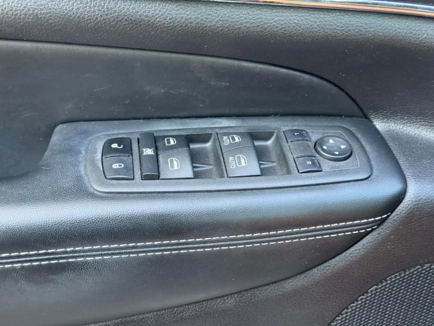 2021 /Black Leather Jeep Grand Cherokee 80th Anniversary Edition (1C4RJFBG6MC) with an 3.6L V6 24V VVT UPG I engine, Automatic transmission, located at 970 Woodlawn Dr., Farmington, MO, 63640, (573) 431-7800, 37.825642, -90.468674 - Unleash your sense of adventure with the perfect blend of style, comfort, and capability-meet the 2021 Jeep Grand Cherokee 80th Anniversary Edition, available now at Pettus CDJR Farmington. Located in the heart of Farmington, MO, at 970 Woodlawn Drive, we are proud to be your trusted OEM dealership - Photo#25