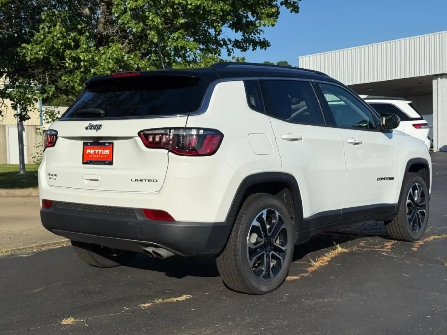 2022 /Black Leather Jeep Compass Limited (3C4NJDCB2NT) with an 2.4L I4 Zero Evap M-Air engine, Automatic transmission, located at 970 Woodlawn Dr., Farmington, MO, 63640, (573) 431-7800, 37.825642, -90.468674 - **Discover Your Next Adventure with the 2022 Jeep Compass Limited!**<br /> <br /> Are you ready to elevate your driving experience? Whether you're navigating the bustling streets of Farmington or embarking on an off-road adventure, the 2022 Jeep Compass Limited is your perfect companion. This stylis - Photo#2