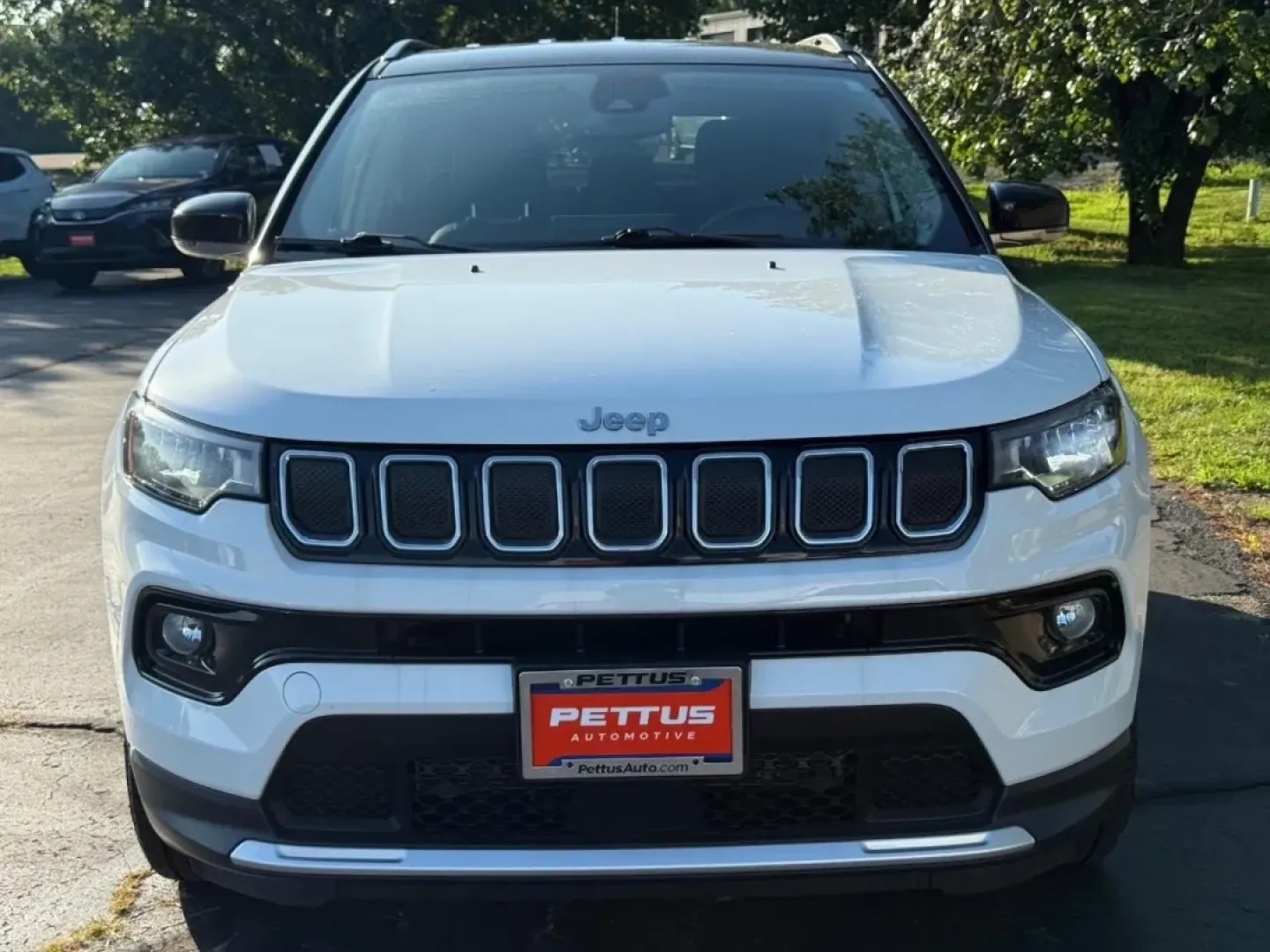 2022 /Black Leather Jeep Compass Limited (3C4NJDCB2NT) with an 2.4L I4 Zero Evap M-Air engine, Automatic transmission, located at 970 Woodlawn Dr., Farmington, MO, 63640, (573) 431-7800, 37.825642, -90.468674 - **Discover Your Next Adventure with the 2022 Jeep Compass Limited!**<br /> <br /> Are you ready to elevate your driving experience? Whether you're navigating the bustling streets of Farmington or embarking on an off-road adventure, the 2022 Jeep Compass Limited is your perfect companion. This stylis - Photo#8