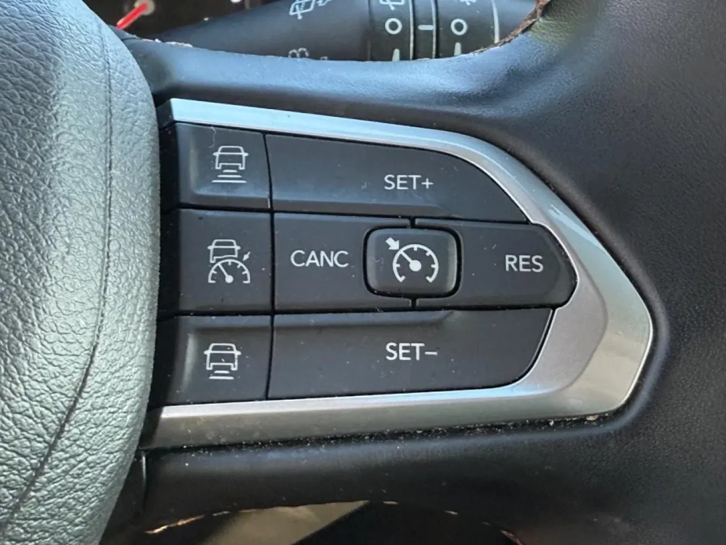 2022 /Black Leather Jeep Compass Limited (3C4NJDCB2NT) with an 2.4L I4 Zero Evap M-Air engine, Automatic transmission, located at 970 Woodlawn Dr., Farmington, MO, 63640, (573) 431-7800, 37.825642, -90.468674 - **Discover Your Next Adventure with the 2022 Jeep Compass Limited!**<br /> <br /> Are you ready to elevate your driving experience? Whether you're navigating the bustling streets of Farmington or embarking on an off-road adventure, the 2022 Jeep Compass Limited is your perfect companion. This stylis - Photo#13