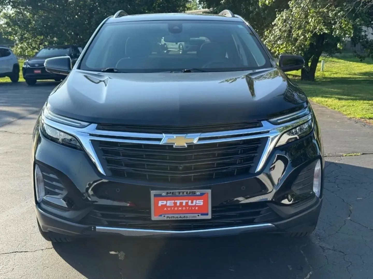 2023 /Jet Black Cloth Chevrolet Equinox LT (3GNAXKEG3PL) with an 1.5L Turbo DOHC 4-cylinder / SIDI / VVT engine, Automatic transmission, located at 970 Woodlawn Dr., Farmington, MO, 63640, (573) 431-7800, 37.825642, -90.468674 - **Explore New Adventures with the 2023 Chevrolet Equinox LT Your Perfect SUV Awaits!**<br /> <br /> If you're searching for an SUV that can effortlessly fit into your family's lifestyle or serve as your reliable commuting companion, look no further than the impressive 2023 Chevrolet Equinox LT, now - Photo#8