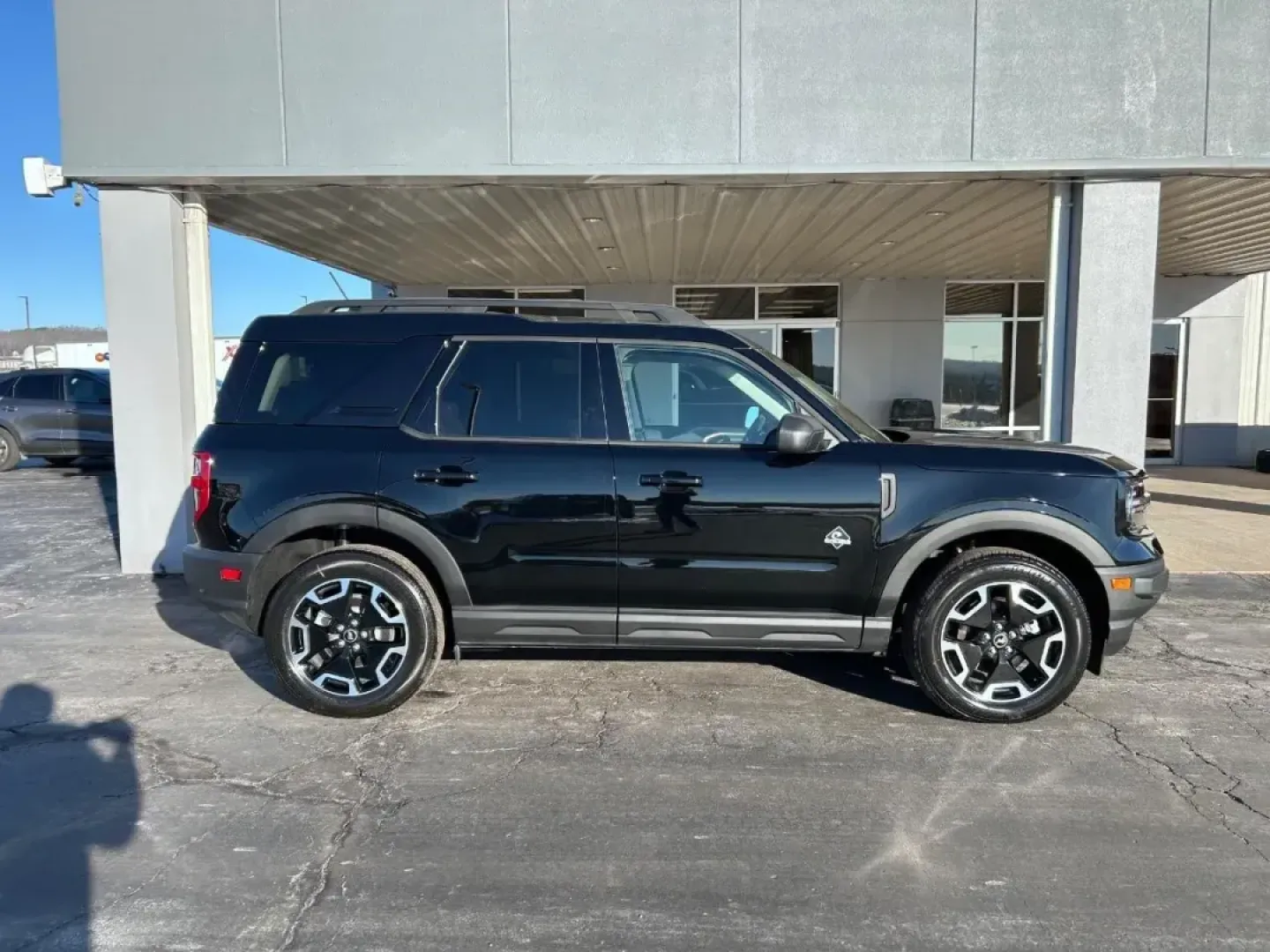 2024 /Ebony/Roast Leather Trimmed Ford Bronco Sport Outer Banks (3FMCR9C61RR) with an 1.5L EcoBoost engine, Automatic transmission, located at 141 Commercial Dr, Fredericktown, MO, 63645, (573) 783-6432, 37.570087, -90.320648 - NEW 2024 Ford Bronco Sport Outer Banks from Pettus Ford Fredericktown, Fredericktown MO. - Photo#0