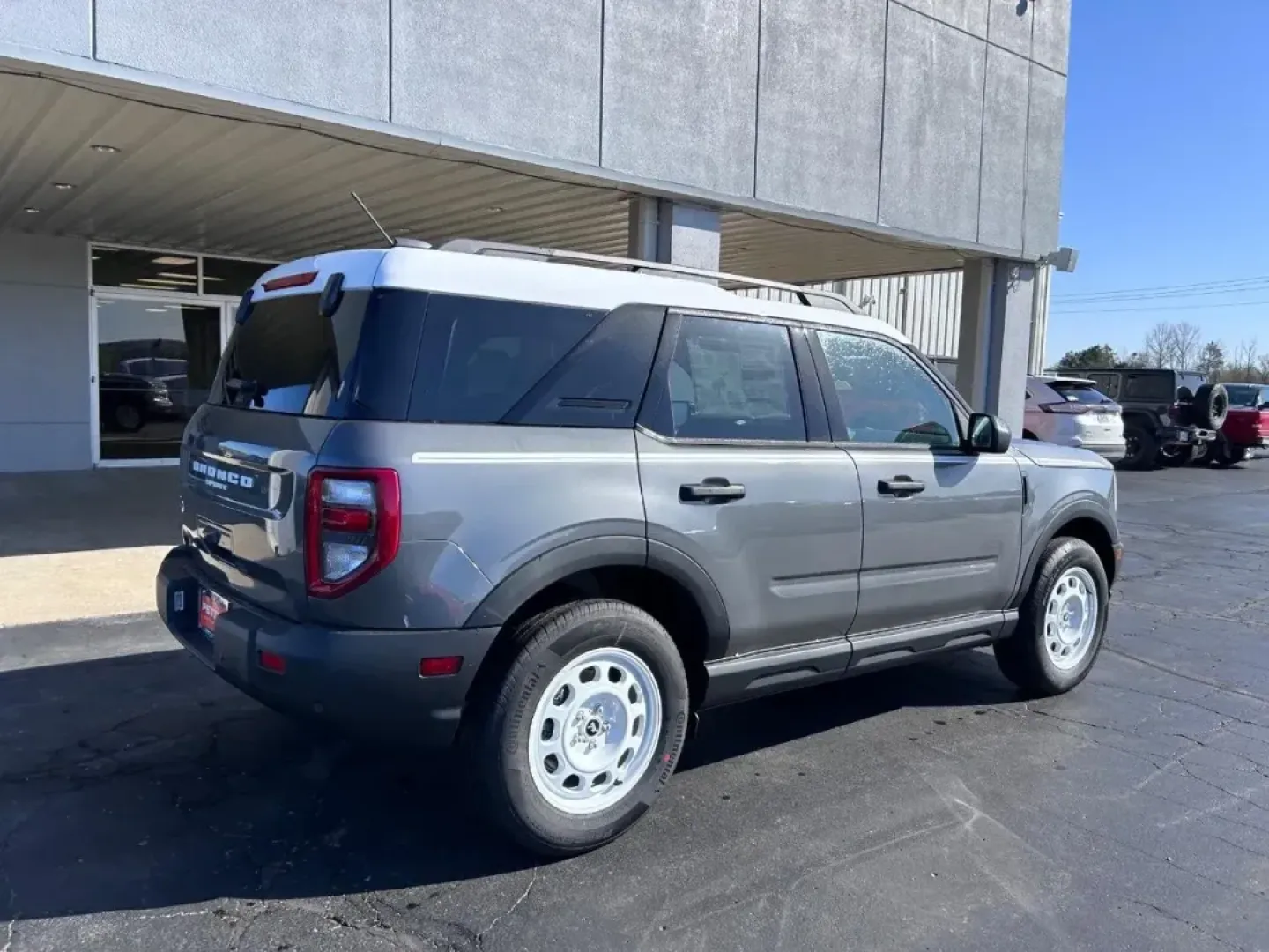 2025 /Navy Pier Cloth Ford Bronco Sport Heritage (3FMCR9GN3SR) with an 1.5L EcoBoost engine, Automatic transmission, located at 141 Commercial Dr, Fredericktown, MO, 63645, (573) 783-6432, 37.570087, -90.320648 - Are you ready to elevate your adventures and daily commutes with a vehicle that's built for versatility? Look no further than the stunning 2025 Ford Bronco Sport Heritage, now available at Pettus Ford Fredericktown. Perfect for outdoor enthusiasts and families alike, this rugged SUV combines cutting - Photo#1