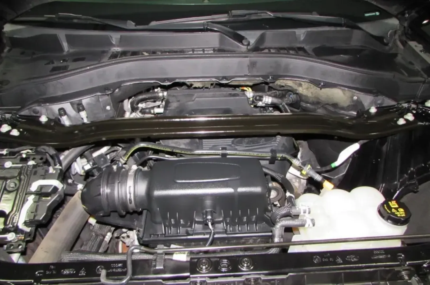 2020 /Ebony Leather Ford Explorer Limited (1FMSK8FH9LG) with an Other engine, located at 12836 Highway 21, De Soto, MO, 63020, (636) 337-7777, 38.151867, -90.575615 - **Unleash Adventure with the 2020 Ford Explorer Limited Perfect for Growing Families in De Soto, MO!**<br /> <br /> Are you ready to elevate your family adventures and daily commutes? The 2020 Ford Explorer Limited is your ticket to comfort, style, and reliability. With spacious seating for up to s - Photo#7