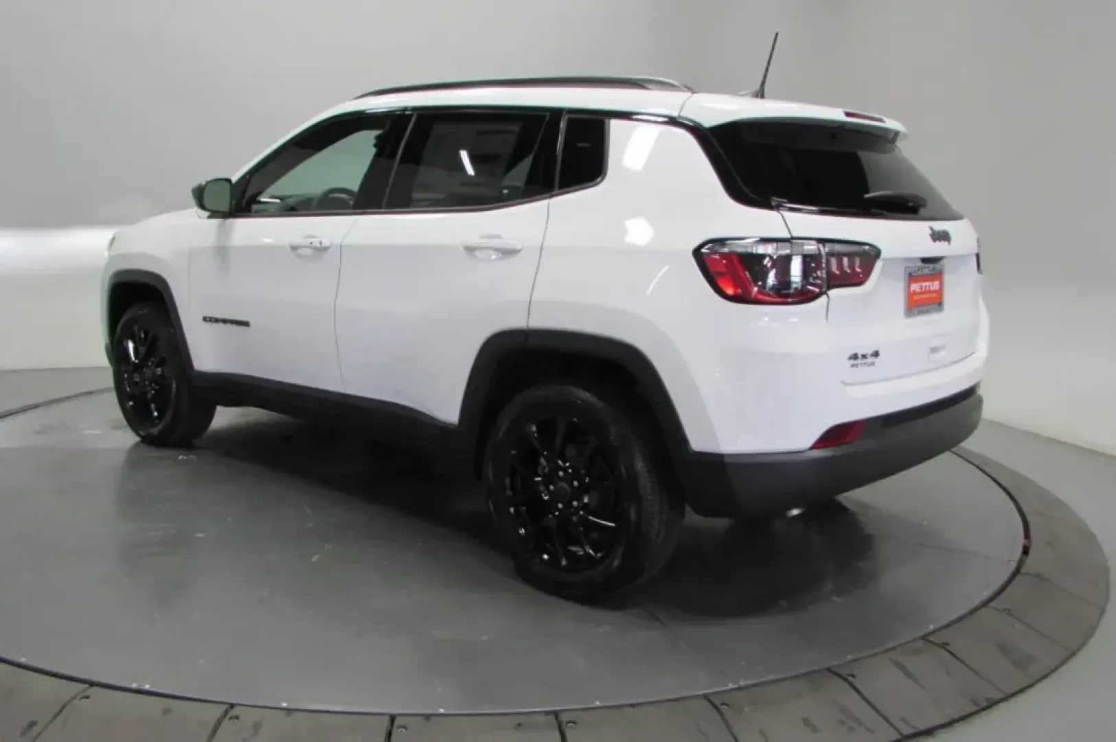 2025 /Black Leather Trimmed Jeep Compass Latitude (3C4NJDBN8ST) with an Other engine, Automatic transmission, located at 12830 Highway 21, De Soto, MO, 63020, (636) 337-7777, 38.153099, -90.573624 - Discover the perfect blend of adventure and everyday practicality with the 2025 Jeep Compass Latitude, available now at Pettus CDJR DeSoto. Located at 12830 Highway 21 in De Soto, MO, our dealership specializes in quality used vehicles, making it easier than ever for you to find affordable used cars - Photo#5