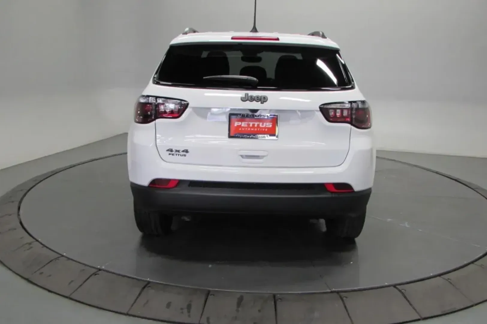 2025 /Black Leather Trimmed Jeep Compass Latitude (3C4NJDBN8ST) with an Other engine, Automatic transmission, located at 12830 Highway 21, De Soto, MO, 63020, (636) 337-7777, 38.153099, -90.573624 - Discover the perfect blend of adventure and everyday practicality with the 2025 Jeep Compass Latitude, available now at Pettus CDJR DeSoto. Located at 12830 Highway 21 in De Soto, MO, our dealership specializes in quality used vehicles, making it easier than ever for you to find affordable used cars - Photo#6