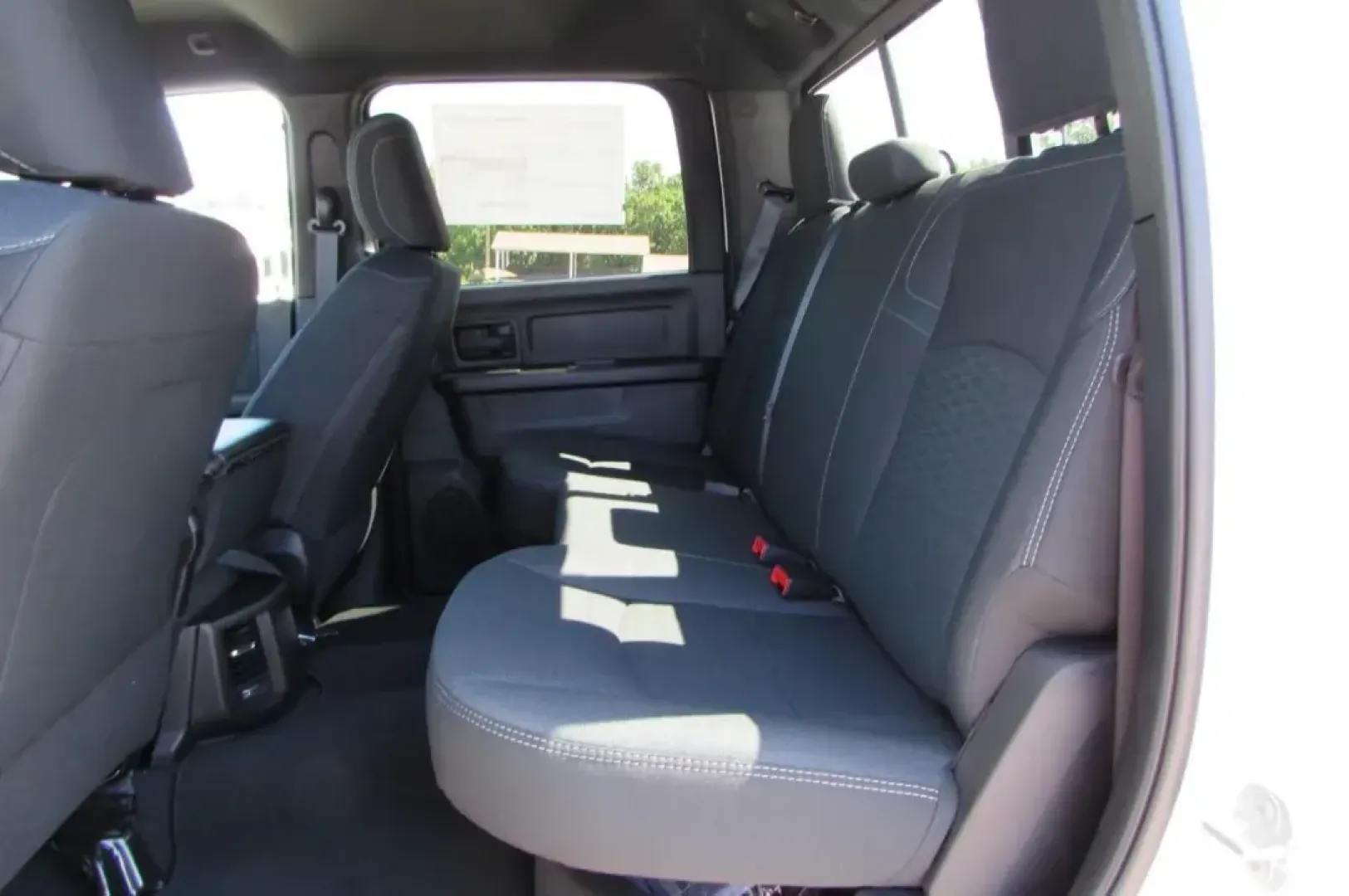 2025 /Diesel Gray/Black Cloth Ram 2500 Tradesman (3C63R5CL3SG) with an Other engine, located at 12830 Highway 21, De Soto, MO, 63020, (636) 337-7777, 38.153099, -90.573624 - Experience the ultimate fusion of power and comfort with the 2025 Ram 2500 Tradesman, available now at Pettus CDJR DeSoto. Located at 12830 Highway 21, De Soto, MO 63020, our OEM dealership specializes in providing high-quality used vehicles that fit every lifestyle. Whether you're a hardworking pro - Photo#30