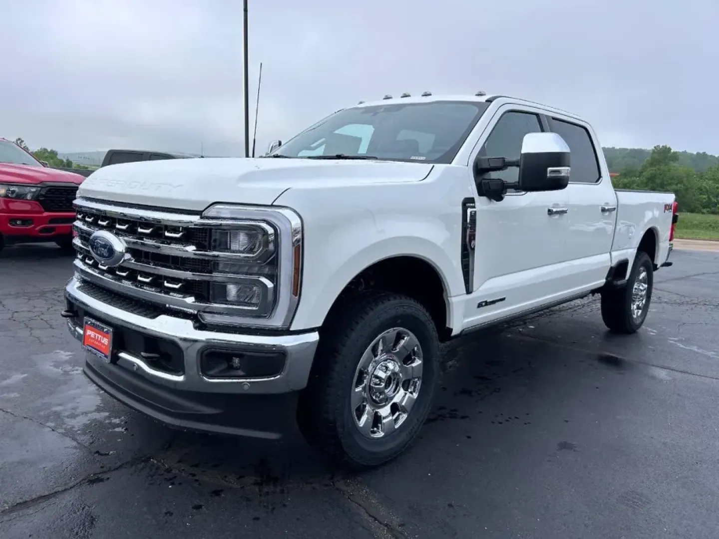 2025 /Black Onyx Leather Ford F-350SD LARIAT (1FT8W3BT6SE) with an 6.7L Turbocharged engine, located at 141 Commercial Dr, Fredericktown, MO, 63645, (573) 783-6432, 37.570087, -90.320648 - **Unleash Your Adventures with the 2025 Ford F-350SD LARIAT at Pettus Ford Fredericktown!**<br /> <br /> Are you ready to elevate your daily commute or weekend adventures? The 2025 Ford F-350SD LARIAT is not just a truck; it's a lifestyle choice. Perfect for anyone from busy parents needing a reliab - Photo#6