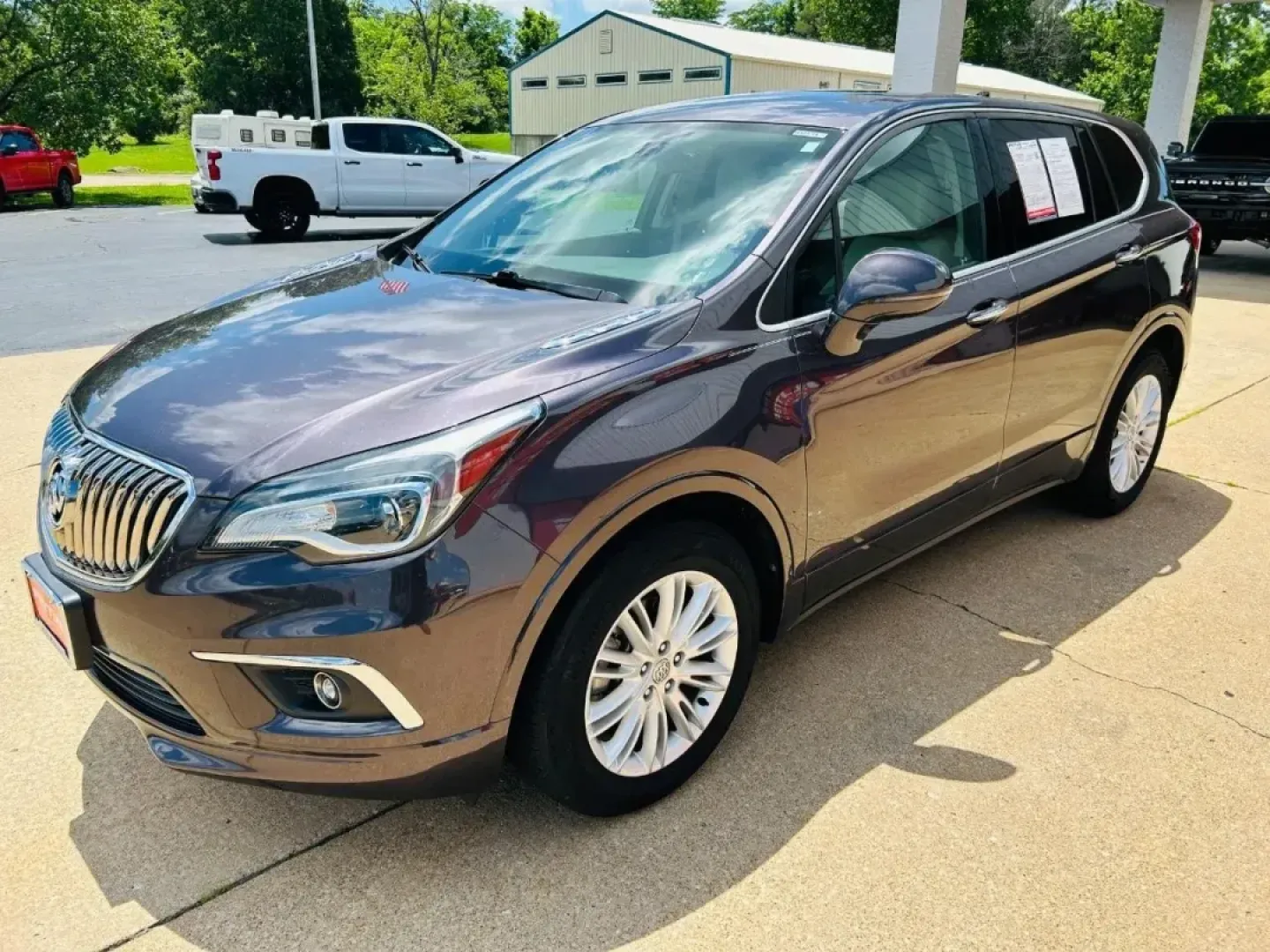 2018 /Light Neutral Leather Buick Envision Preferred (LRBFXBSA0JD) with an 2.5L DOHC 4-cylinder SIDI engine, Automatic transmission, located at 970 Woodlawn Dr., Farmington, MO, 63640, (573) 431-7800, 37.825642, -90.468674 - ### Experience Adventure and Comfort with the 2018 Buick Envision at Pettus CDJR Farmington<br /> <br /> Are you searching for the perfect vehicle to elevate your daily commute or weekend adventures? Look no further than this stunning 2018 Buick Envision, available now at Pettus CDJR Farmington! Thi - Photo#7