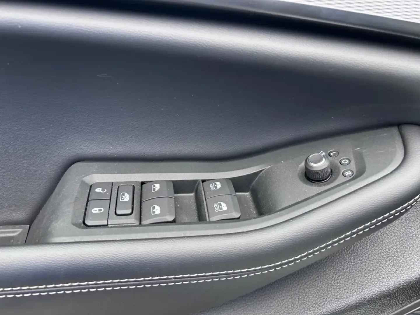 2025 /Global Black Cloth Jeep Grand Cherokee Laredo (1C4RJKAG9S8) with an 3.6L V6 24V VVT UPG I engine, Automatic transmission, located at 970 Woodlawn Dr., Farmington, MO, 63640, (573) 431-7800, 37.825642, -90.468674 - Experience the thrill of adventure and the comfort of family travel with this stunning 2025 Jeep Grand Cherokee L, available now at Pettus CDJR Farmington. Located at 970 Woodlawn Drive, Farmington, MO 63640, our dealership specializes in quality used vehicles and is proud to offer this exceptional - Photo#19