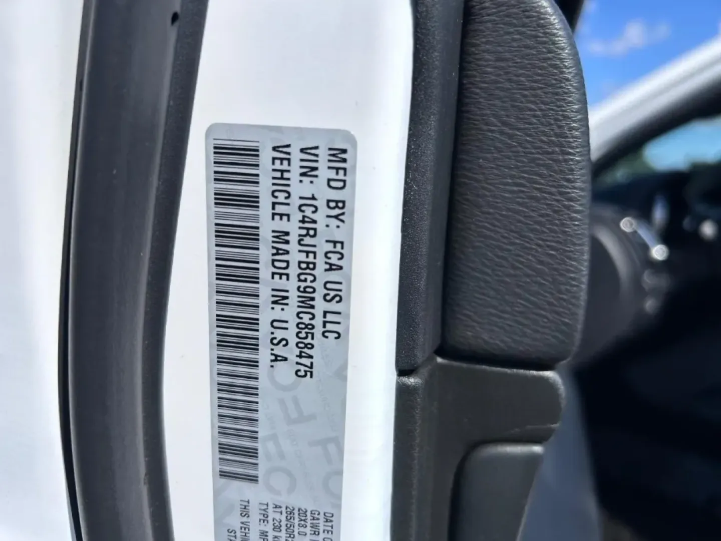 2021 /Black Leather Jeep Grand Cherokee 80th Anniversary Edition (1C4RJFBG9MC) with an 3.6L V6 24V VVT UPG I engine, Automatic transmission, located at 970 Woodlawn Dr., Farmington, MO, 63640, (573) 431-7800, 37.825642, -90.468674 - ### Unleash Your Adventurous Spirit with the 2021 Jeep Grand Cherokee 80th Anniversary Edition!<br /> <br /> Are you ready to elevate your lifestyle with a vehicle that seamlessly combines rugged capability and everyday comfort? The 2021 Jeep Grand Cherokee 80th Anniversary Edition is the perfect co - Photo#24