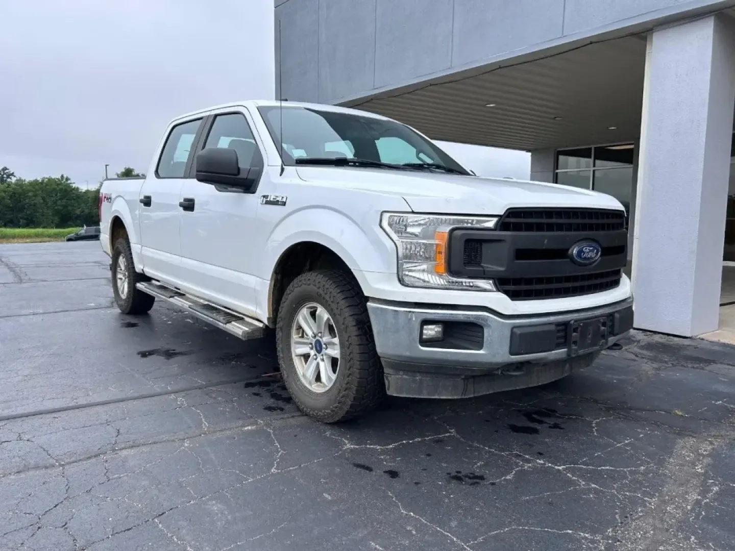 2019 /Dark Earth Gray Cloth Ford F-150 XL (1FTEW1E59KK) with an 5.0L engine, located at 141 Commercial Dr, Fredericktown, MO, 63645, (573) 783-6432, 37.570087, -90.320648 - Experience the thrill of adventure and the power of utility with this incredible 2019 Ford F-150 XL, a perfect companion for those who crave the open road or have heavy hauling needs. Whether you're a weekend warrior heading to the great outdoors, a growing family seeking reliable transport, or a co - Photo#0