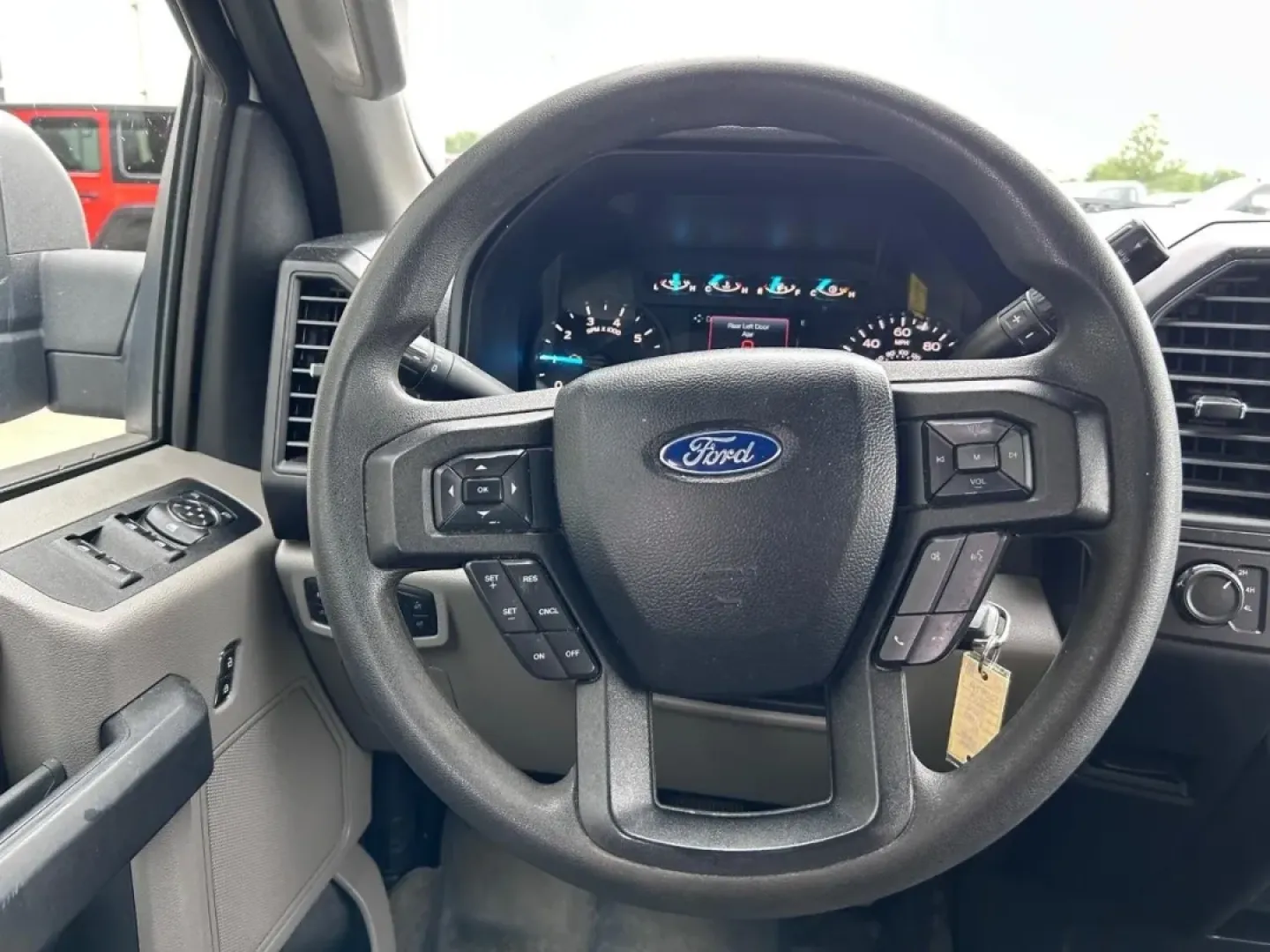 2019 /Dark Earth Gray Cloth Ford F-150 XL (1FTEW1E59KK) with an 5.0L engine, located at 141 Commercial Dr, Fredericktown, MO, 63645, (573) 783-6432, 37.570087, -90.320648 - Experience the thrill of adventure and the power of utility with this incredible 2019 Ford F-150 XL, a perfect companion for those who crave the open road or have heavy hauling needs. Whether you're a weekend warrior heading to the great outdoors, a growing family seeking reliable transport, or a co - Photo#10