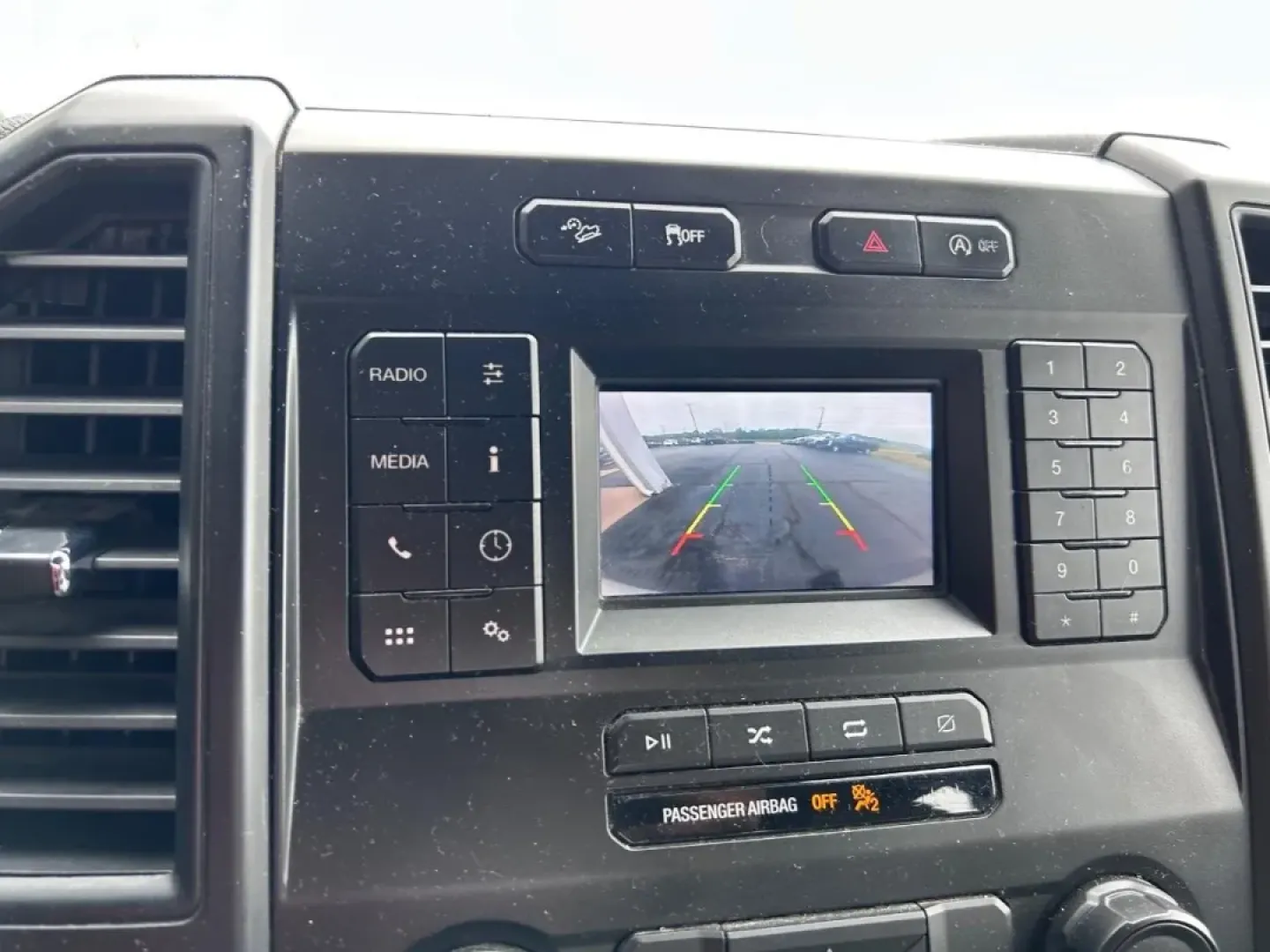 2019 /Dark Earth Gray Cloth Ford F-150 XL (1FTEW1E59KK) with an 5.0L engine, located at 141 Commercial Dr, Fredericktown, MO, 63645, (573) 783-6432, 37.570087, -90.320648 - Experience the thrill of adventure and the power of utility with this incredible 2019 Ford F-150 XL, a perfect companion for those who crave the open road or have heavy hauling needs. Whether you're a weekend warrior heading to the great outdoors, a growing family seeking reliable transport, or a co - Photo#19