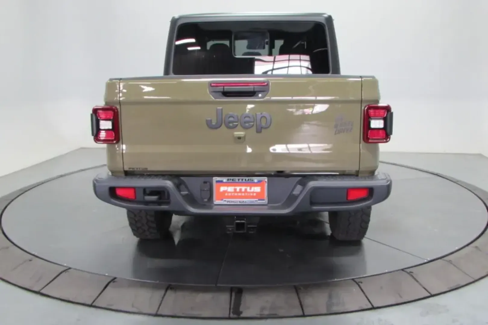 2025 /Black Cloth Jeep Gladiator Willys (1C6PJTAG6SL) with an Other engine, Automatic transmission, located at 12830 Highway 21, De Soto, MO, 63020, (636) 337-7777, 38.153099, -90.573624 - NEW 2025 Jeep Gladiator Willys from Pettus Chrysler Dodge Jeep Ram De Soto, De Soto MO. - Photo#6