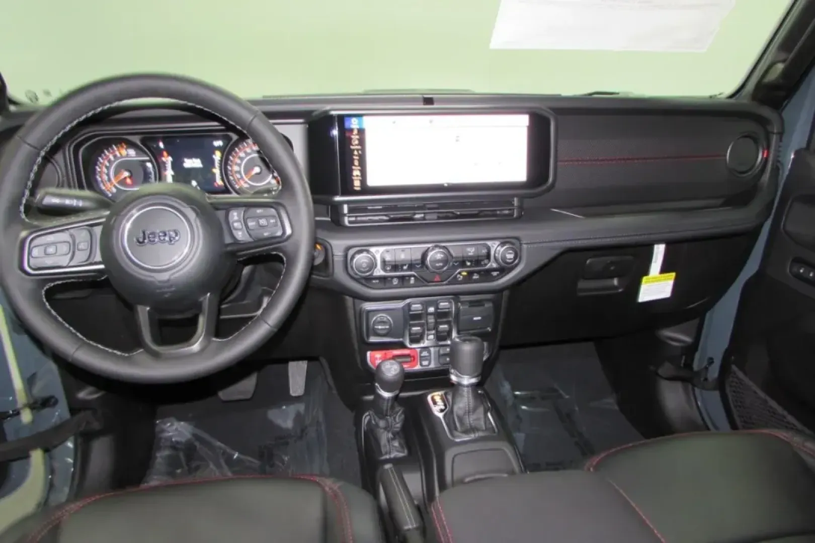 2025 /Black Leather Trimmed Jeep Gladiator Rubicon (1C6RJTBG1SL) with an Other engine, Automatic transmission, located at 12830 Highway 21, De Soto, MO, 63020, (636) 337-7777, 38.153099, -90.573624 - NEW 2025 Jeep Gladiator Rubicon from Pettus Chrysler Dodge Jeep Ram De Soto, De Soto MO. - Photo#25