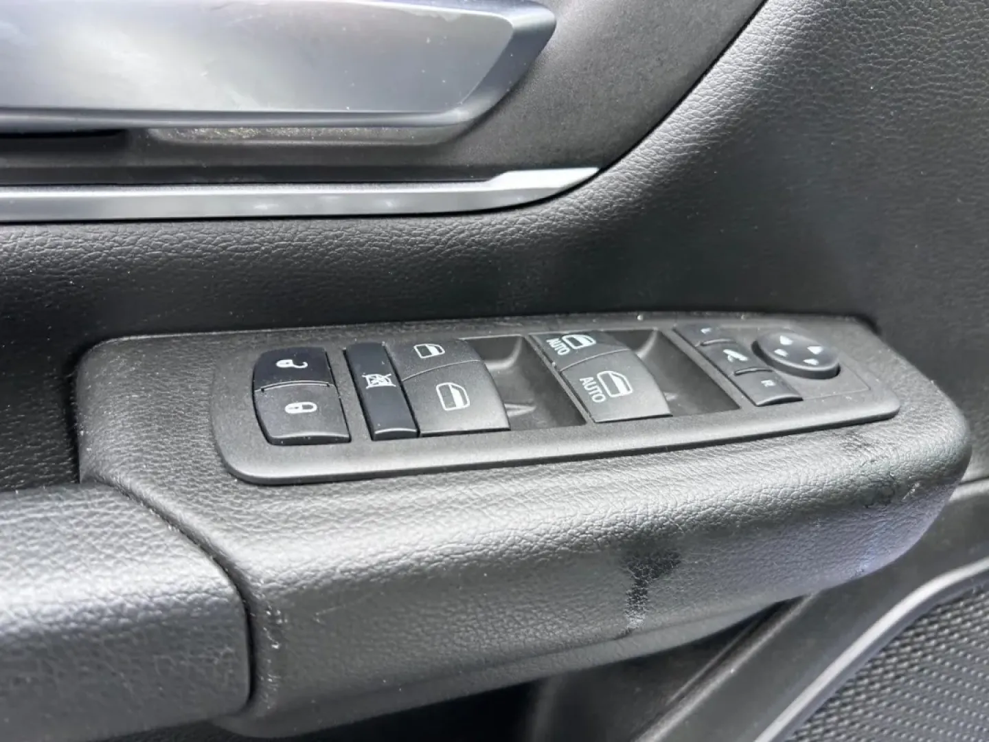 2022 /Diesel Gray/Black Cloth Ram 1500 Big Horn/Lone Star (1C6SRFFT8NN) with an 5.7L engine, located at 970 Woodlawn Dr., Farmington, MO, 63640, (573) 431-7800, 37.825642, -90.468674 - **Unleash Your Adventurous Spirit with the 2022 Ram 1500 at Pettus CDJR Farmington!**<br /> <br /> Are you ready to elevate your lifestyle with a truck that's as versatile as your ambitions? The 2022 Ram 1500 is more than just a pickup; it's your ticket to weekend adventures, family outings, and eve - Photo#17