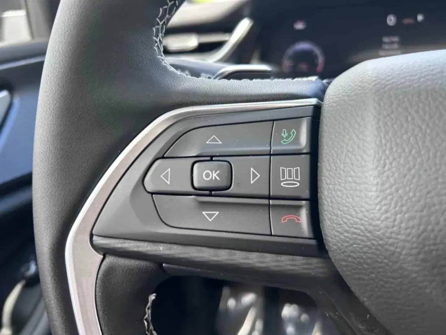2025 /Global Black Cloth Jeep Grand Cherokee L Laredo (1C4RJKAG2S8) with an 3.6L V6 24V VVT UPG I engine, Automatic transmission, located at 970 Woodlawn Dr., Farmington, MO, 63640, (573) 431-7800, 37.825642, -90.468674 - **Discover Your Adventure with the 2025 Jeep Grand Cherokee L at Pettus CDJR Farmington!**<br /> <br /> Are you ready to elevate your family road trips or weekend adventures in style? The 2025 Jeep Grand Cherokee L is the ultimate SUV that combines luxury, versatility, and cutting-edge technology. P - Photo#15