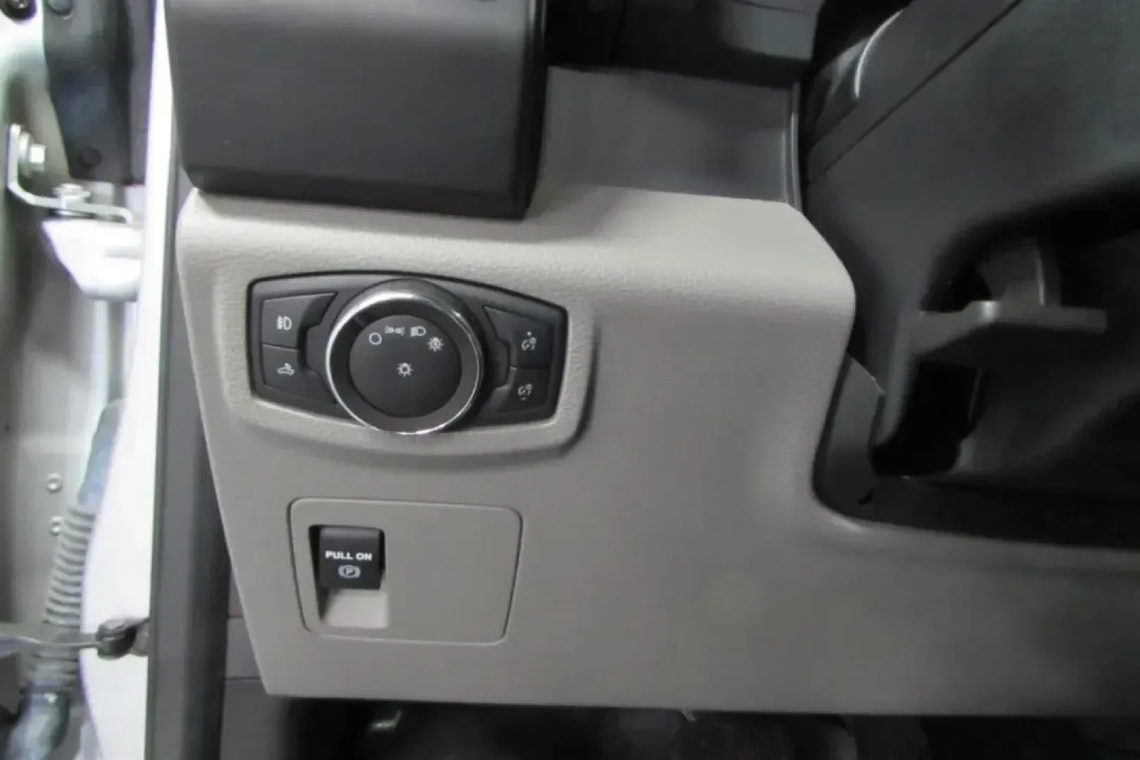 2019 /Dark Earth Gray Cloth Ford F-150 XL (1FTEW1EP9KK) with an Other engine, located at 12836 Highway 21, De Soto, MO, 63020, (636) 337-7777, 38.151867, -90.575615 - USED 2019 Ford F-150 XL from Pettus Ford De Soto, De Soto MO. - Photo#16