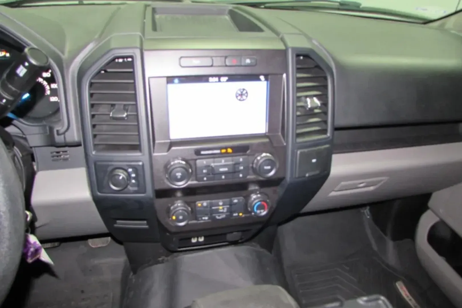 2019 /Dark Earth Gray Cloth Ford F-150 XL (1FTEW1EP9KK) with an Other engine, located at 12836 Highway 21, De Soto, MO, 63020, (636) 337-7777, 38.151867, -90.575615 - USED 2019 Ford F-150 XL from Pettus Ford De Soto, De Soto MO. - Photo#23