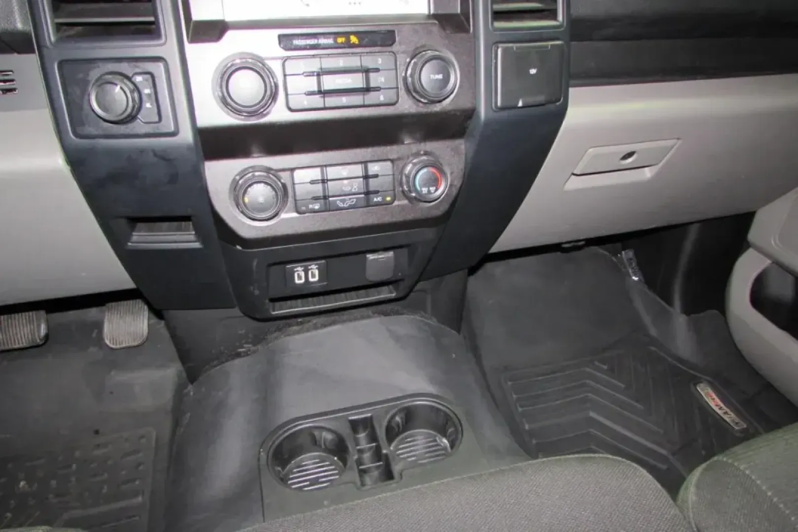 2019 /Dark Earth Gray Cloth Ford F-150 XL (1FTEW1EP9KK) with an Other engine, located at 12836 Highway 21, De Soto, MO, 63020, (636) 337-7777, 38.151867, -90.575615 - USED 2019 Ford F-150 XL from Pettus Ford De Soto, De Soto MO. - Photo#24