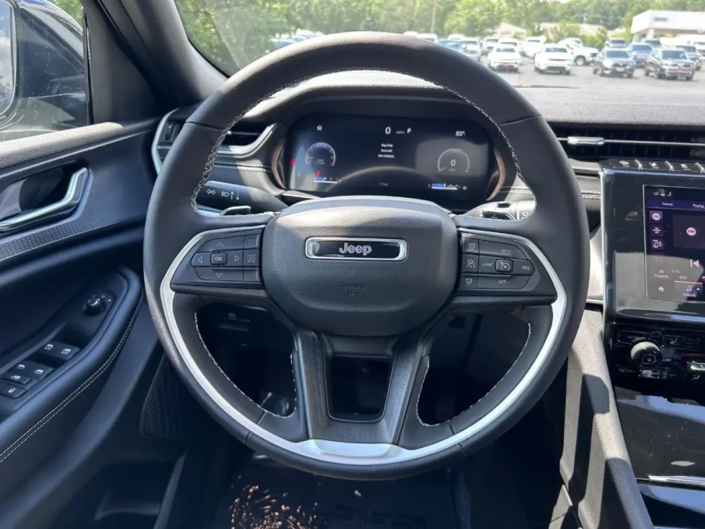 2025 /Global Black Leather Jeep Grand Cherokee Altitude X (1C4RJKAGXS8) with an 3.6L V6 24V VVT UPG I engine, Automatic transmission, located at 970 Woodlawn Dr., Farmington, MO, 63640, (573) 431-7800, 37.825642, -90.468674 - **Adventure Awaits with the 2025 Jeep Grand Cherokee L Altitude X at Pettus CDJR Farmington!**<br /> <br /> Are you ready to elevate your weekend adventures or make daily commutes more enjoyable? The 2025 Jeep Grand Cherokee L Altitude X is your perfect companion, seamlessly blending luxury, capabil - Photo#12