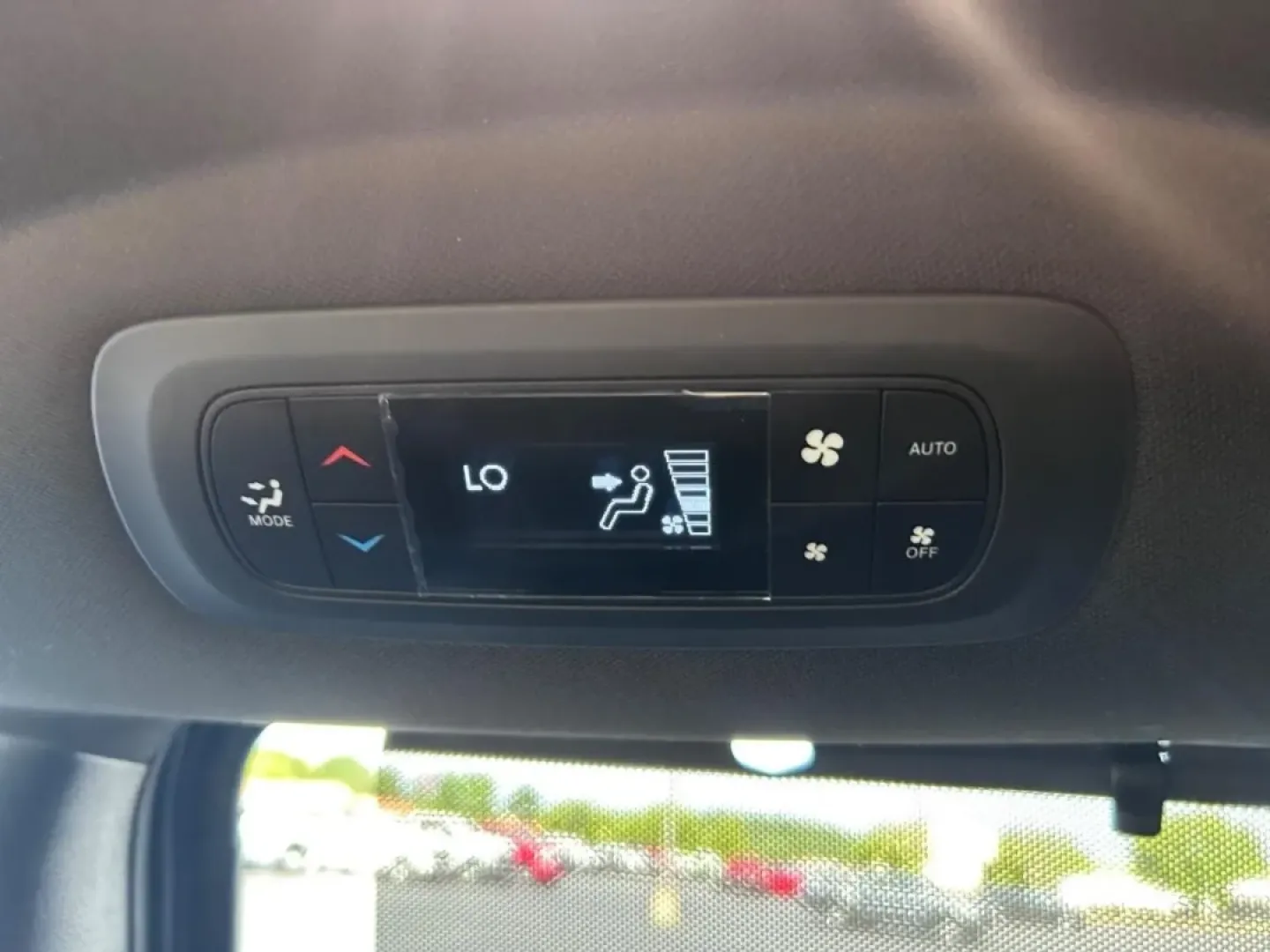 2025 /Black Leather Chrysler Pacifica Select (2C4RC1BG3SR) with an 3.6L V6 24V VVT UPG I engine, Automatic transmission, located at 970 Woodlawn Dr., Farmington, MO, 63640, (573) 431-7800, 37.825642, -90.468674 - Discover the ultimate family-friendly ride with the 2025 Chrysler Pacifica Select, now available at Pettus CDJR Farmington! Perfect for growing families and weekend road trips, this minivan delivers comfort, style, and a host of features that make every journey enjoyable. Located at 970 Woodlawn Dri - Photo#11