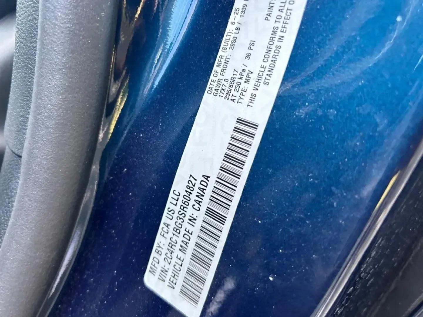 2025 /Black Leather Chrysler Pacifica Select (2C4RC1BG3SR) with an 3.6L V6 24V VVT UPG I engine, Automatic transmission, located at 970 Woodlawn Dr., Farmington, MO, 63640, (573) 431-7800, 37.825642, -90.468674 - Discover the ultimate family-friendly ride with the 2025 Chrysler Pacifica Select, now available at Pettus CDJR Farmington! Perfect for growing families and weekend road trips, this minivan delivers comfort, style, and a host of features that make every journey enjoyable. Located at 970 Woodlawn Dri - Photo#25