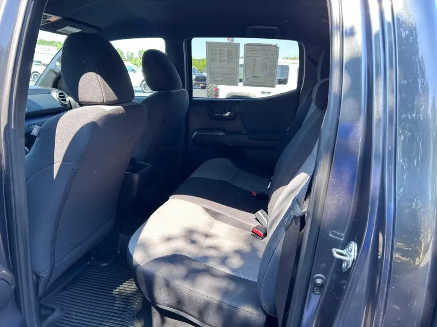 2020 /Black/Gun Metal Cloth Toyota Tacoma TRD Sport V6 (3TMCZ5AN4LM) with an 3.5L Atkinson-Cycle V6 engine, located at 970 Woodlawn Dr., Farmington, MO, 63640, (573) 431-7800, 37.825642, -90.468674 - **Unleash Adventure with the 2020 Toyota Tacoma V6 Your Ideal Companion for Weekend Getaways!**<br /> <br /> Are you ready to elevate your weekend adventures or tackle your daily commutes with confidence? Look no further than this rugged and reliable 2020 Toyota Tacoma V6, available now at Pettus C - Photo#8