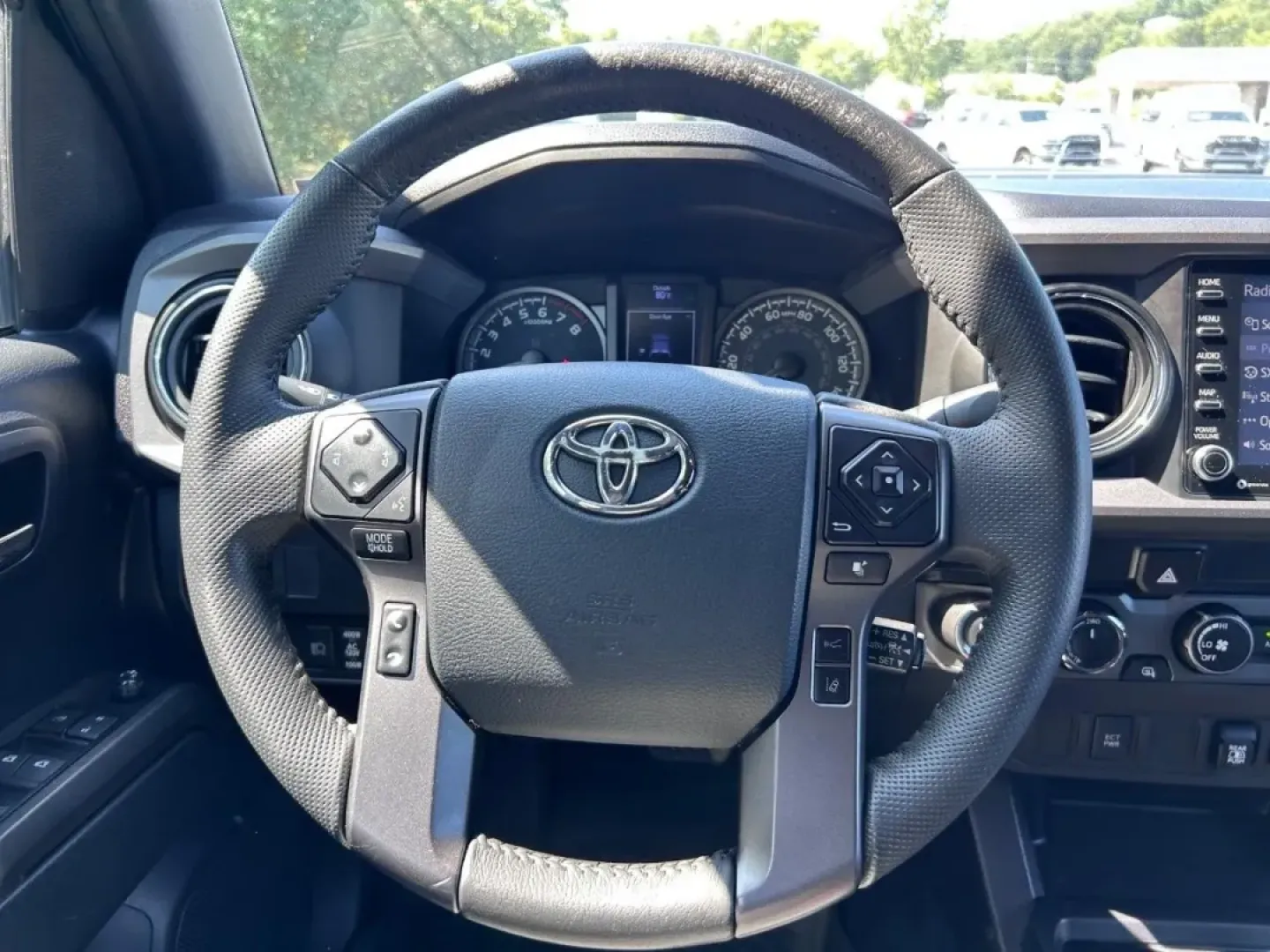 2020 /Black/Gun Metal Cloth Toyota Tacoma TRD Sport V6 (3TMCZ5AN4LM) with an 3.5L Atkinson-Cycle V6 engine, located at 970 Woodlawn Dr., Farmington, MO, 63640, (573) 431-7800, 37.825642, -90.468674 - **Unleash Adventure with the 2020 Toyota Tacoma V6 Your Ideal Companion for Weekend Getaways!**<br /> <br /> Are you ready to elevate your weekend adventures or tackle your daily commutes with confidence? Look no further than this rugged and reliable 2020 Toyota Tacoma V6, available now at Pettus C - Photo#10