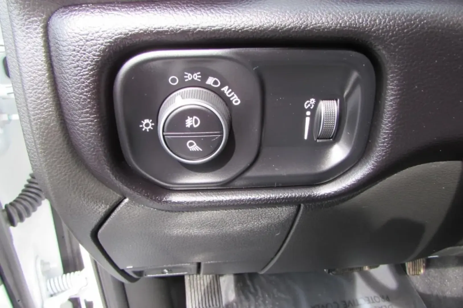 2024 /Diesel Gray/Black Cloth Ram 2500 Big Horn (3C6UR5DL1RG) with an Other engine, located at 12830 Highway 21, De Soto, MO, 63020, (636) 337-7777, 38.153099, -90.573624 - **Unleash Adventure with the 2024 Ram 2500 Big Horn Your Next Best Investment!**<br /> <br /> Are you ready to elevate your lifestyle with the perfect blend of power, comfort, and capability? Whether you're a weekend warrior seeking off-road adventures, a growing family needing a reliable vehicle f - Photo#14