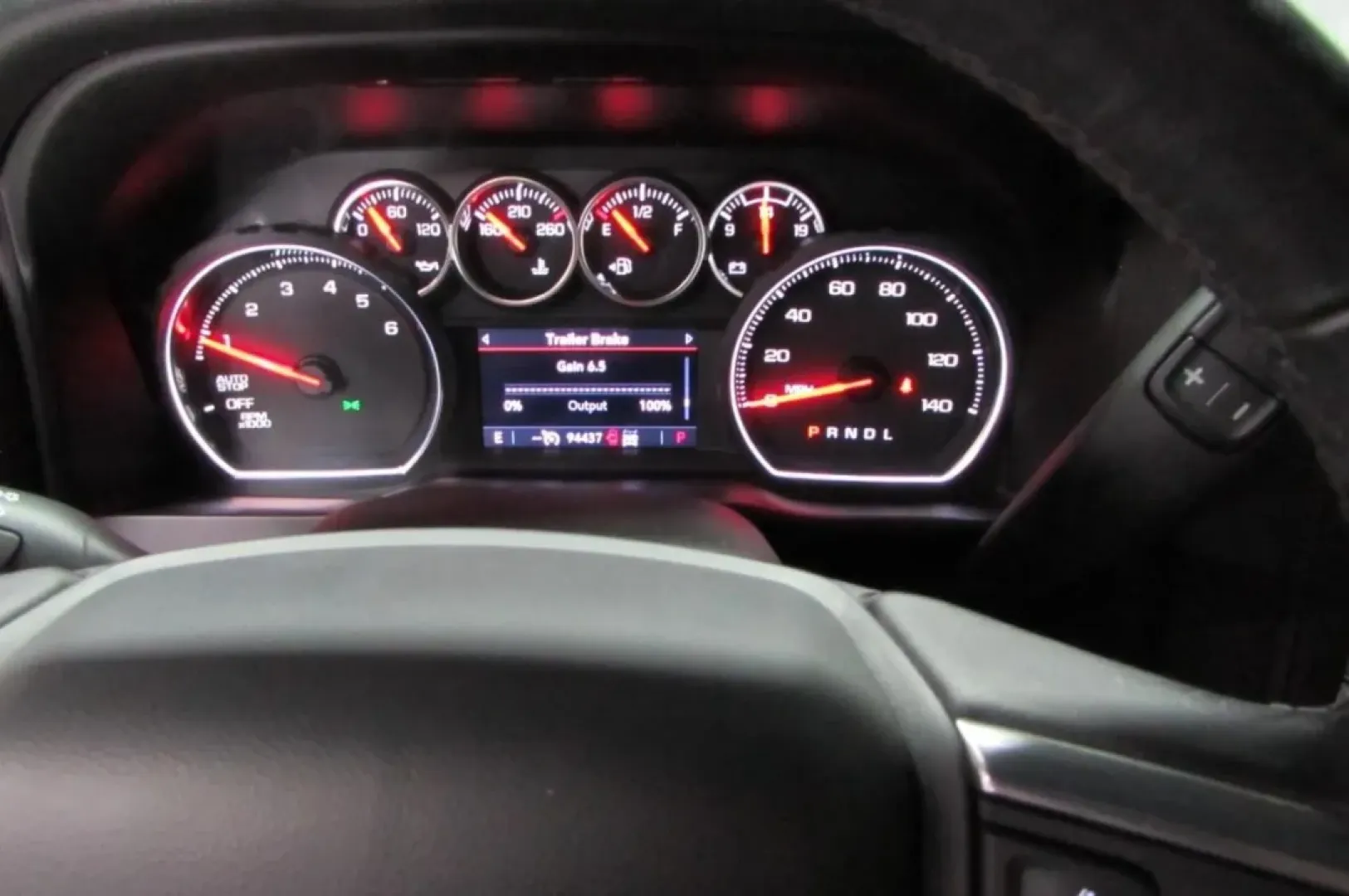 2020 /Gideon/Very Dark Atmosphere Cl Chevrolet Silverado 1500 LT (3GCUYDETXLG) with an Other engine, located at 12830 Highway 21, De Soto, MO, 63020, (636) 337-7777, 38.153099, -90.573624 - Looking for a versatile and rugged vehicle that can handle everything from family outings to weekend adventures? Look no further than this stunning 2020 Chevrolet Silverado 1500 LT Crew Cab! Perfectly blending power, efficiency, and comfort, this truck is an ideal choice for those seeking quality us - Photo#19