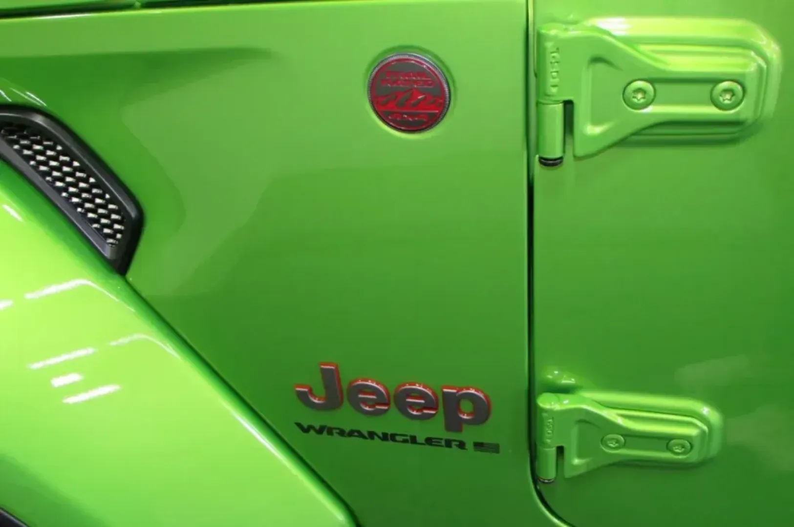 2025 /Black Leather Jeep Wrangler Rubicon X (1C4RJXFG8SW) with an Other engine, located at 12830 Highway 21, De Soto, MO, 63020, (636) 337-7777, 38.153099, -90.573624 - **Adventure Awaits: Elevate Your Lifestyle with the 2025 Jeep Wrangler!**<br /> <br /> Are you ready to embrace weekend adventures and make unforgettable memories with friends and family? The 2025 Jeep Wrangler is not just a vehicle; it's a lifestyle choice that empowers you to explore the great out - Photo#10