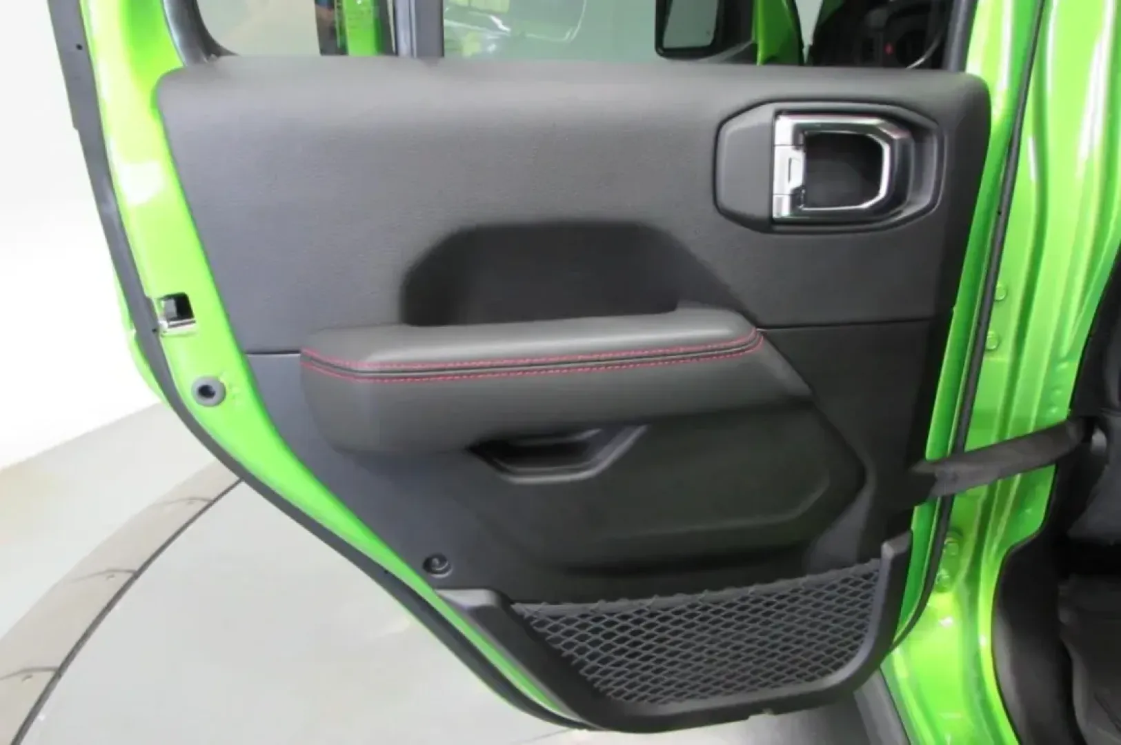 2025 /Black Leather Jeep Wrangler Rubicon X (1C4RJXFG8SW) with an Other engine, located at 12830 Highway 21, De Soto, MO, 63020, (636) 337-7777, 38.153099, -90.573624 - **Adventure Awaits: Elevate Your Lifestyle with the 2025 Jeep Wrangler!**<br /> <br /> Are you ready to embrace weekend adventures and make unforgettable memories with friends and family? The 2025 Jeep Wrangler is not just a vehicle; it's a lifestyle choice that empowers you to explore the great out - Photo#26