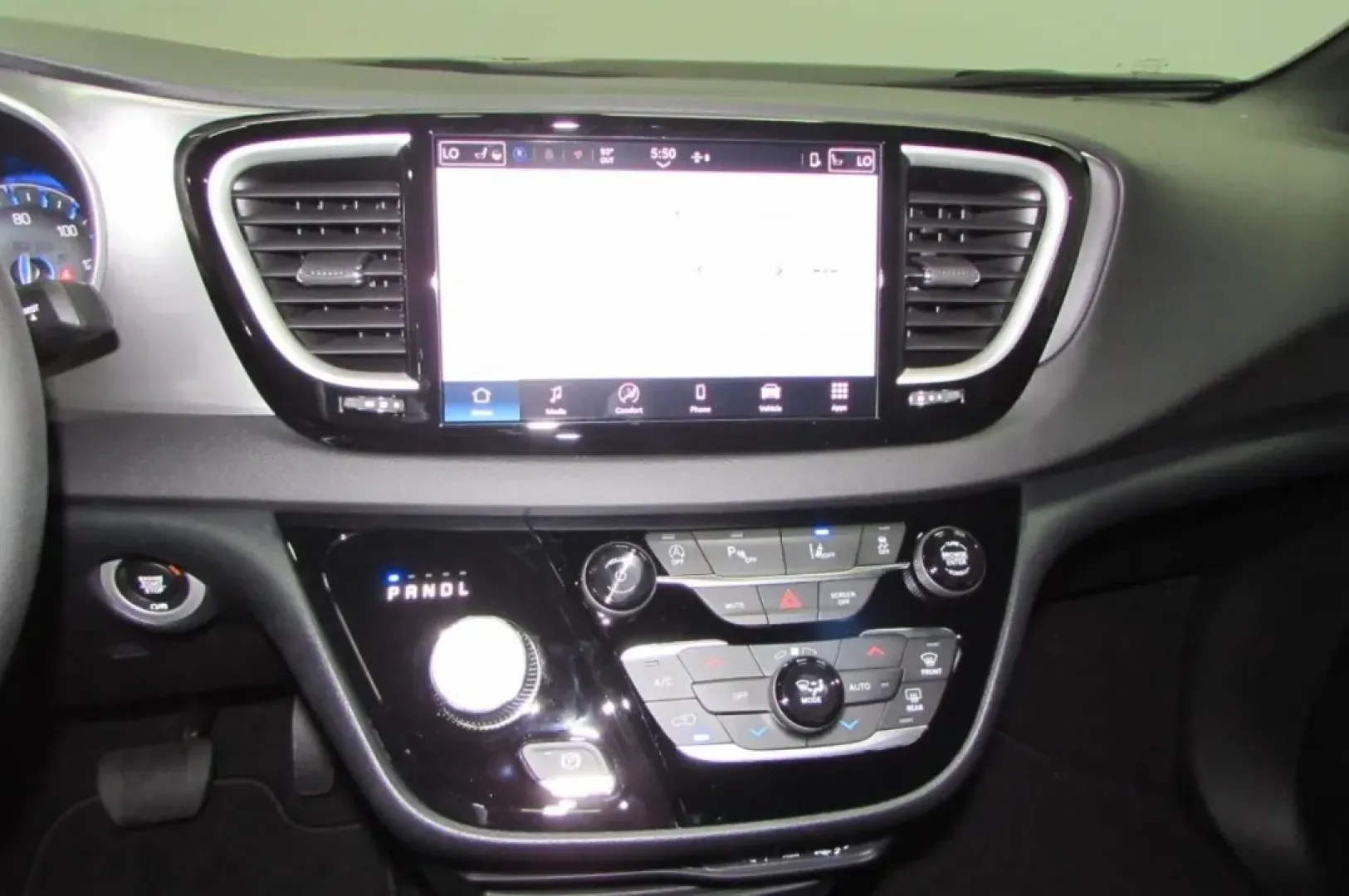 2025 /Black Leather Chrysler Voyager LX (2C4RC1CG4SR) with an Other engine, Automatic transmission, located at 12830 Highway 21, De Soto, MO, 63020, (636) 337-7777, 38.153099, -90.573624 - ### Discover the Ultimate Family Adventure with the 2025 Chrysler Voyager LX<br /> <br /> Are you in search of the perfect vehicle that embodies comfort, versatility, and reliability for your family? Look no further than this stunning **2025 Chrysler Voyager LX**, now available at **Pettus CDJR DeSo - Photo#19