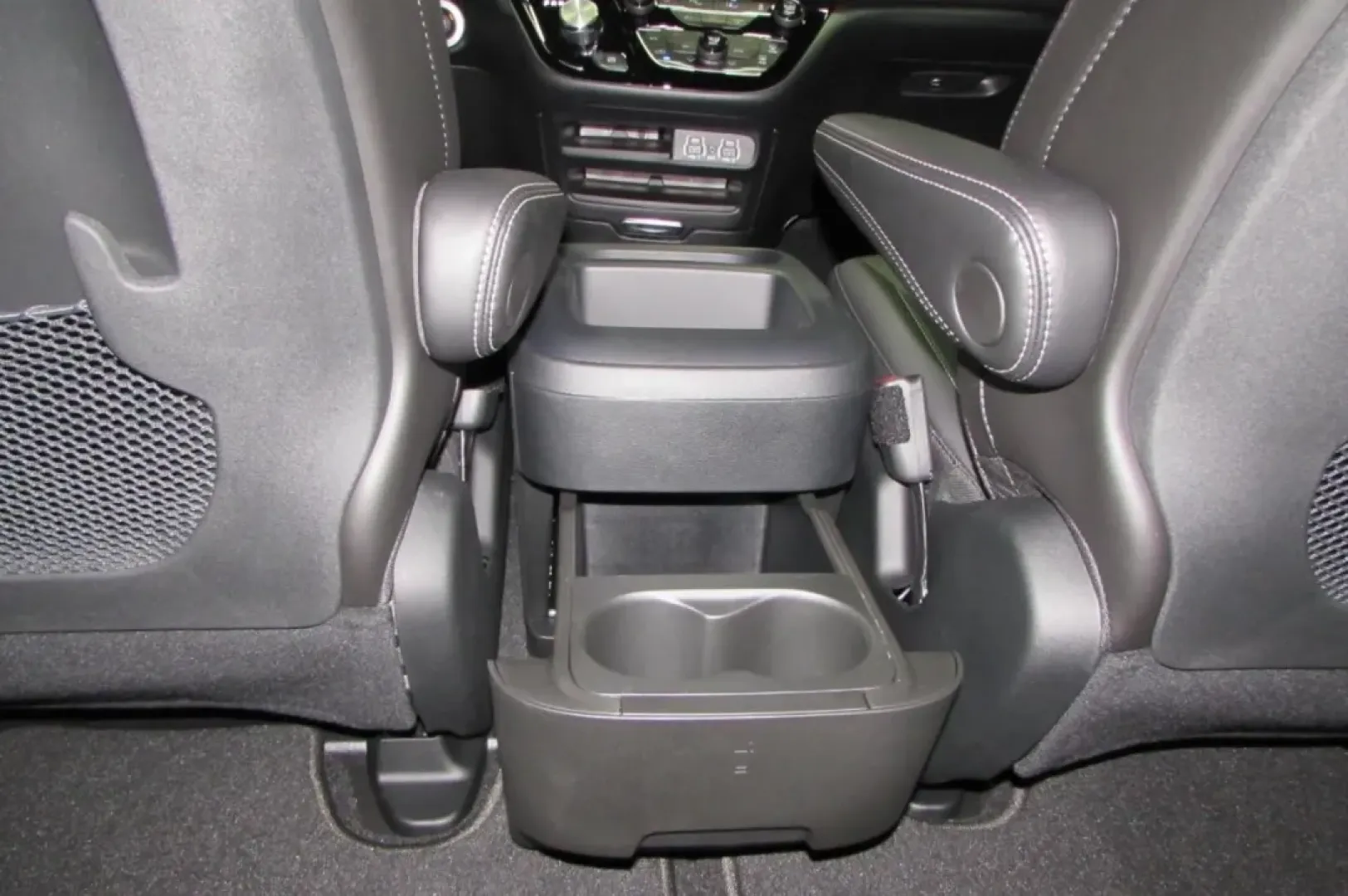 2025 /Black Leather Chrysler Voyager LX (2C4RC1CG4SR) with an Other engine, Automatic transmission, located at 12830 Highway 21, De Soto, MO, 63020, (636) 337-7777, 38.153099, -90.573624 - ### Discover the Ultimate Family Adventure with the 2025 Chrysler Voyager LX<br /> <br /> Are you in search of the perfect vehicle that embodies comfort, versatility, and reliability for your family? Look no further than this stunning **2025 Chrysler Voyager LX**, now available at **Pettus CDJR DeSo - Photo#23