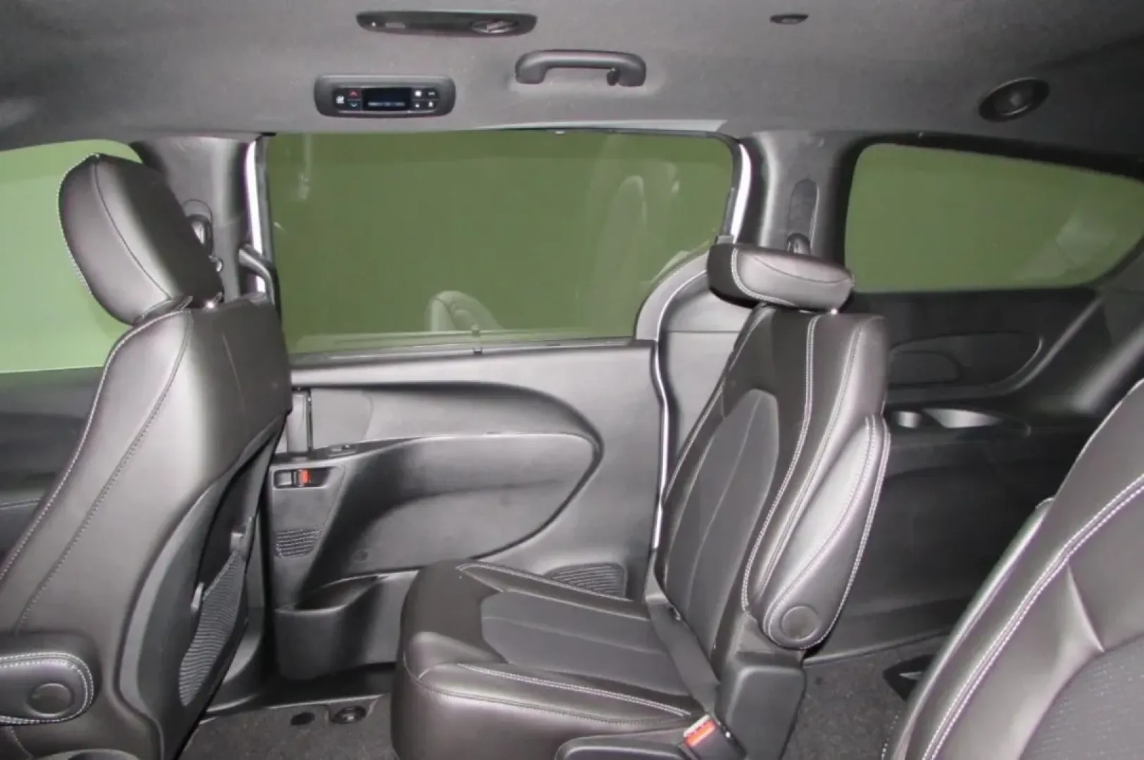 2025 /Black Leather Chrysler Voyager LX (2C4RC1CG4SR) with an Other engine, Automatic transmission, located at 12830 Highway 21, De Soto, MO, 63020, (636) 337-7777, 38.153099, -90.573624 - ### Discover the Ultimate Family Adventure with the 2025 Chrysler Voyager LX<br /> <br /> Are you in search of the perfect vehicle that embodies comfort, versatility, and reliability for your family? Look no further than this stunning **2025 Chrysler Voyager LX**, now available at **Pettus CDJR DeSo - Photo#24