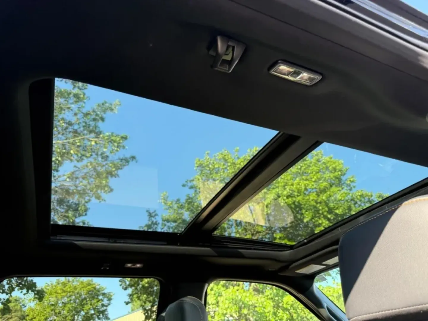 2022 /Black w/Medium Dark Slate Clot Ford F-150 Tremor (1FTEW1E80NF) with an 3.5L V6 engine, Automatic transmission, located at 970 Woodlawn Dr., Farmington, MO, 63640, (573) 431-7800, 37.825642, -90.468674 - Are you ready to elevate your weekend adventures or tackle your daily commute with confidence? Discover the perfect blend of power, versatility, and style with this excellent 2022 Ford F-150, available now at Pettus CDJR Farmington. If you're in search of **used cars near me** that deliver both perf - Photo#11