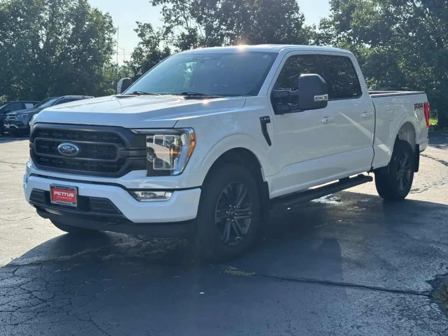 2022 /Black Cloth Ford F-150 XLT (1FTFW1E83NK) with an 3.5L V6 engine, Automatic transmission, located at 970 Woodlawn Dr., Farmington, MO, 63640, (573) 431-7800, 37.825642, -90.468674 - **Discover Your Next Adventure with This 2022 Ford F-150 at Pettus CDJR Farmington!**<br /> <br /> If you're someone who thrives on adventure, whether it's taking the family out for a weekend camping trip or tackling tough terrains with your buddies, the 2022 Ford F-150 is your perfect partner. With - Photo#7
