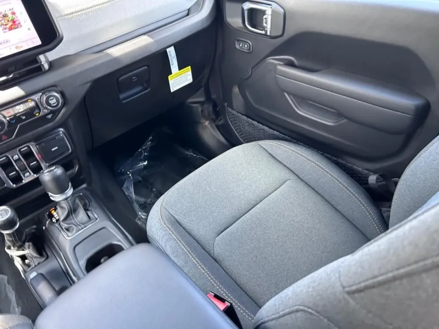 2025 /Black Cloth Jeep Wrangler Sport S (1C4PJXDG0SW) with an 3.6L V6 24V VVT UPG I engine, located at 970 Woodlawn Dr., Farmington, MO, 63640, (573) 431-7800, 37.825642, -90.468674 - **Unleash Adventure with the 2025 Jeep Wrangler at Pettus CDJR Farmington!**<br /> <br /> Are you ready to conquer the wild while keeping your family comfortable? The 2025 Jeep Wrangler is your ticket to endless adventures, whether it's a weekend camping trip, a tailgate party, or off-roading in the - Photo#14