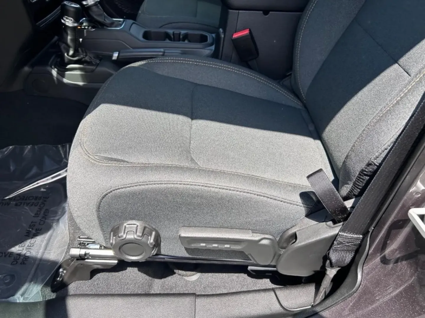 2025 /Black Cloth Jeep Wrangler Sport S (1C4PJXDG0SW) with an 3.6L V6 24V VVT UPG I engine, located at 970 Woodlawn Dr., Farmington, MO, 63640, (573) 431-7800, 37.825642, -90.468674 - **Unleash Adventure with the 2025 Jeep Wrangler at Pettus CDJR Farmington!**<br /> <br /> Are you ready to conquer the wild while keeping your family comfortable? The 2025 Jeep Wrangler is your ticket to endless adventures, whether it's a weekend camping trip, a tailgate party, or off-roading in the - Photo#16