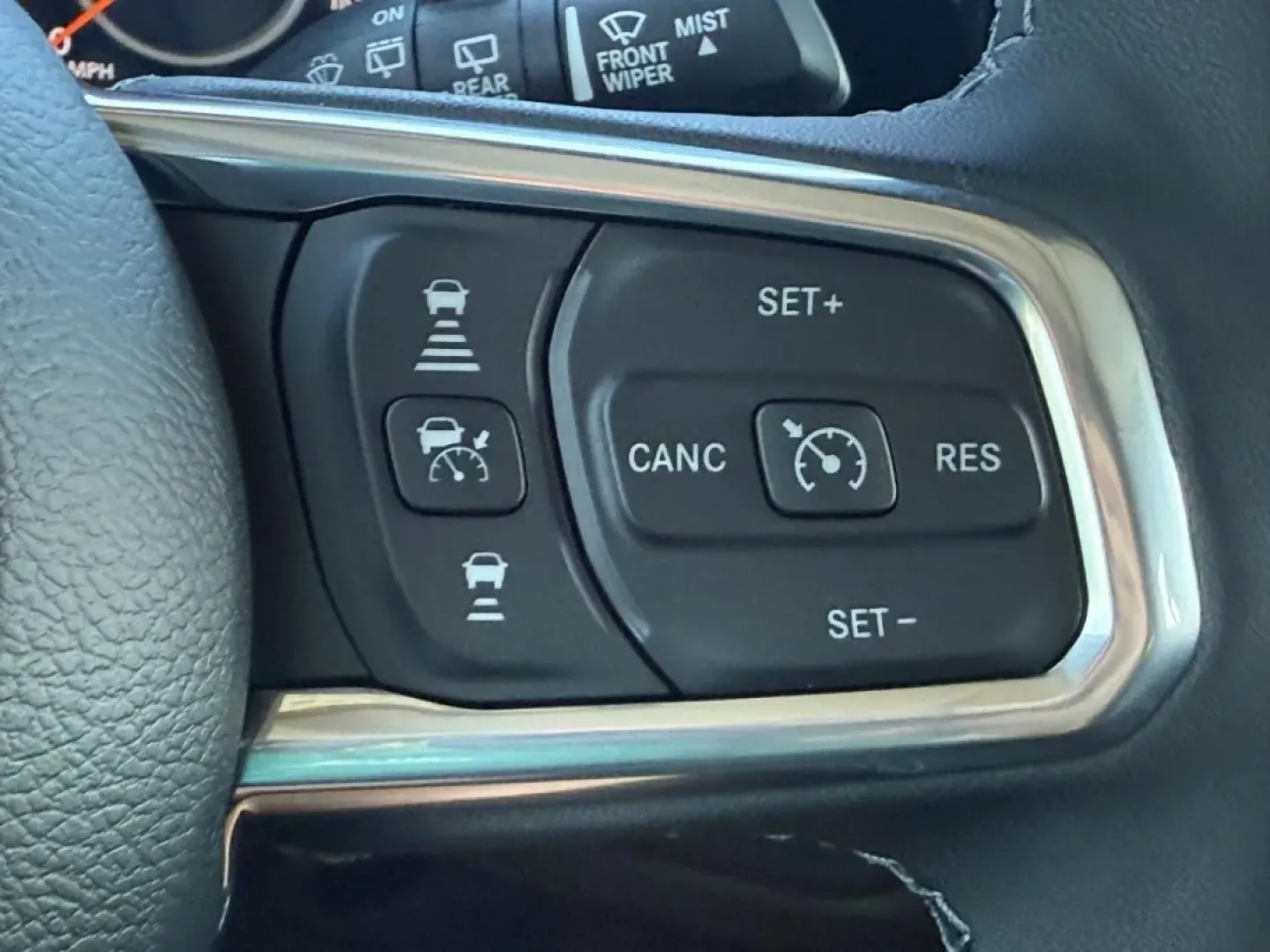 2025 /Black Leather Jeep Wrangler Sahara (1C4PJXEG2SW) with an 3.6L V6 engine, Automatic transmission, located at 970 Woodlawn Dr., Farmington, MO, 63640, (573) 431-7800, 37.825642, -90.468674 - Adventure awaits with the 2025 Jeep Wrangler Sahara, an SUV designed for those who crave both rugged exploration and everyday practicality. Perfect for weekend getaways to nearby destinations like the Mark Twain National Forest or leisurely drives through vibrant neighborhoods in Farmington, MO, thi - Photo#9
