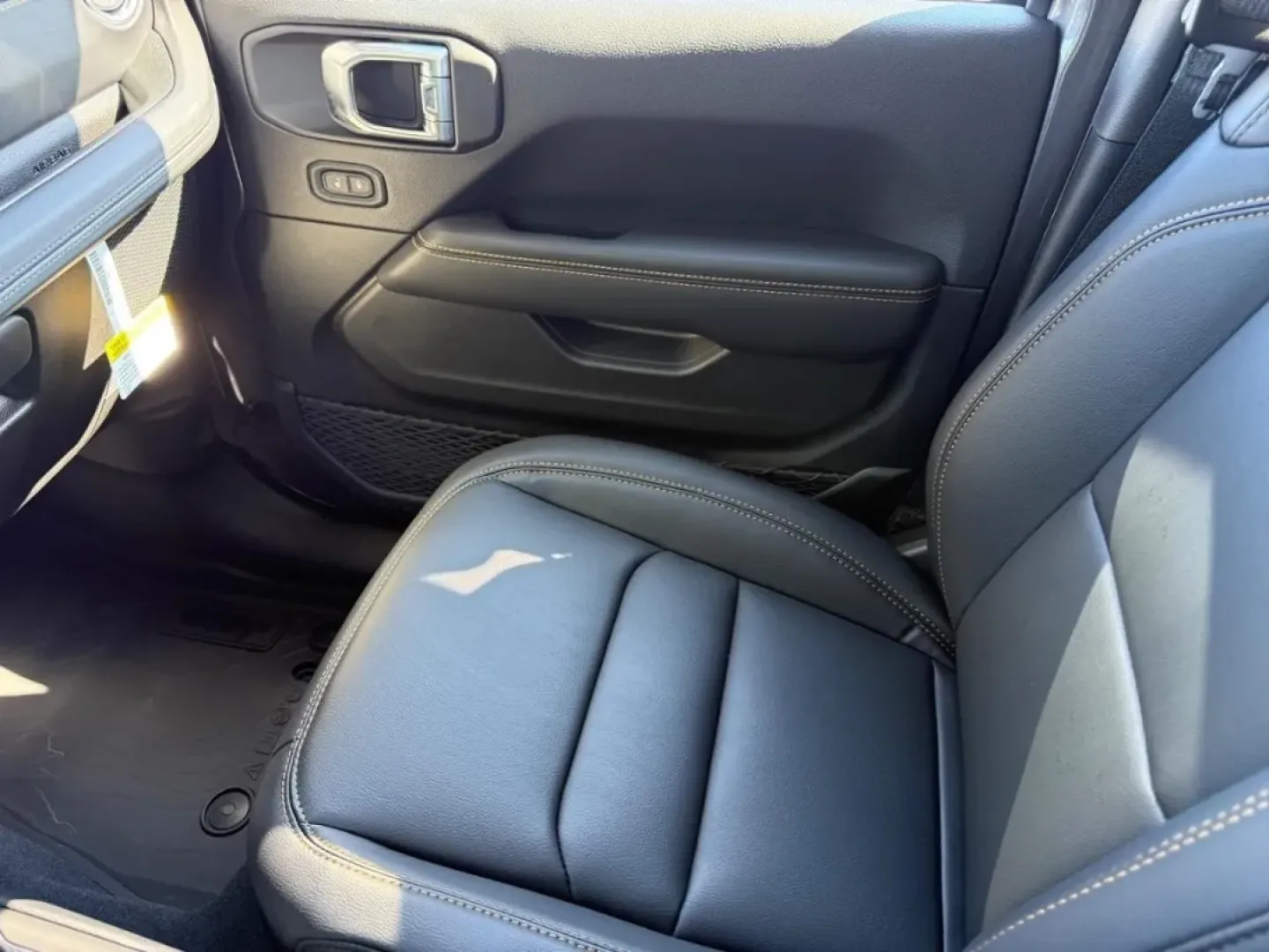 2025 /Black Leather Jeep Wrangler Sahara (1C4PJXEG2SW) with an 3.6L V6 engine, Automatic transmission, located at 970 Woodlawn Dr., Farmington, MO, 63640, (573) 431-7800, 37.825642, -90.468674 - Adventure awaits with the 2025 Jeep Wrangler Sahara, an SUV designed for those who crave both rugged exploration and everyday practicality. Perfect for weekend getaways to nearby destinations like the Mark Twain National Forest or leisurely drives through vibrant neighborhoods in Farmington, MO, thi - Photo#15