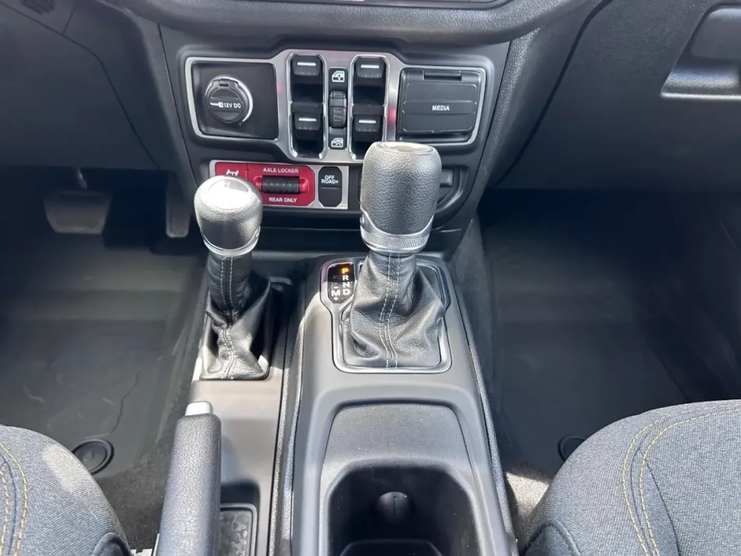 2025 /Black Cloth Jeep Wrangler Willys (1C4RJXDG0SW) with an 3.6L V6 24V VVT UPG I engine, located at 970 Woodlawn Dr., Farmington, MO, 63640, (573) 431-7800, 37.825642, -90.468674 - **Adventure Awaits with the 2025 Jeep Wrangler Willys Perfect for Your Next Road Trip!**<br /> <br /> If you're looking for a vehicle that embodies adventure and versatility, the 2025 Jeep Wrangler Willys is your ideal match. Whether you're navigating the winding roads of Farmington or planning an - Photo#13
