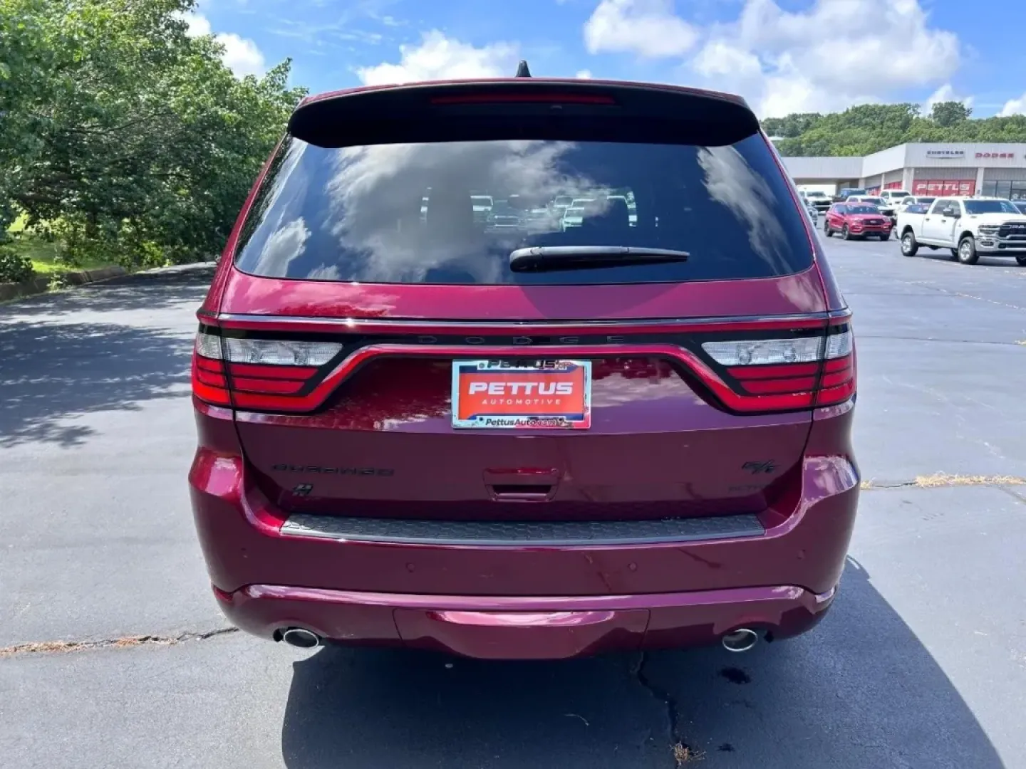 2025 /Black Leather Dodge Durango R/T Plus (1C4SDJCT4SC) with an 5.7L V8 HEMI MDS VVT engine, Automatic transmission, located at 970 Woodlawn Dr., Farmington, MO, 63640, (573) 431-7800, 37.825642, -90.468674 - **Experience Adventure with the 2025 Dodge Durango Available Now at Pettus CDJR Farmington!**<br /> <br /> Are you ready to elevate your family outings or weekend adventures? Look no further than the stunning 2025 Dodge Durango, now available at Pettus CDJR Farmington! This SUV isn't just a vehicle - Photo#3