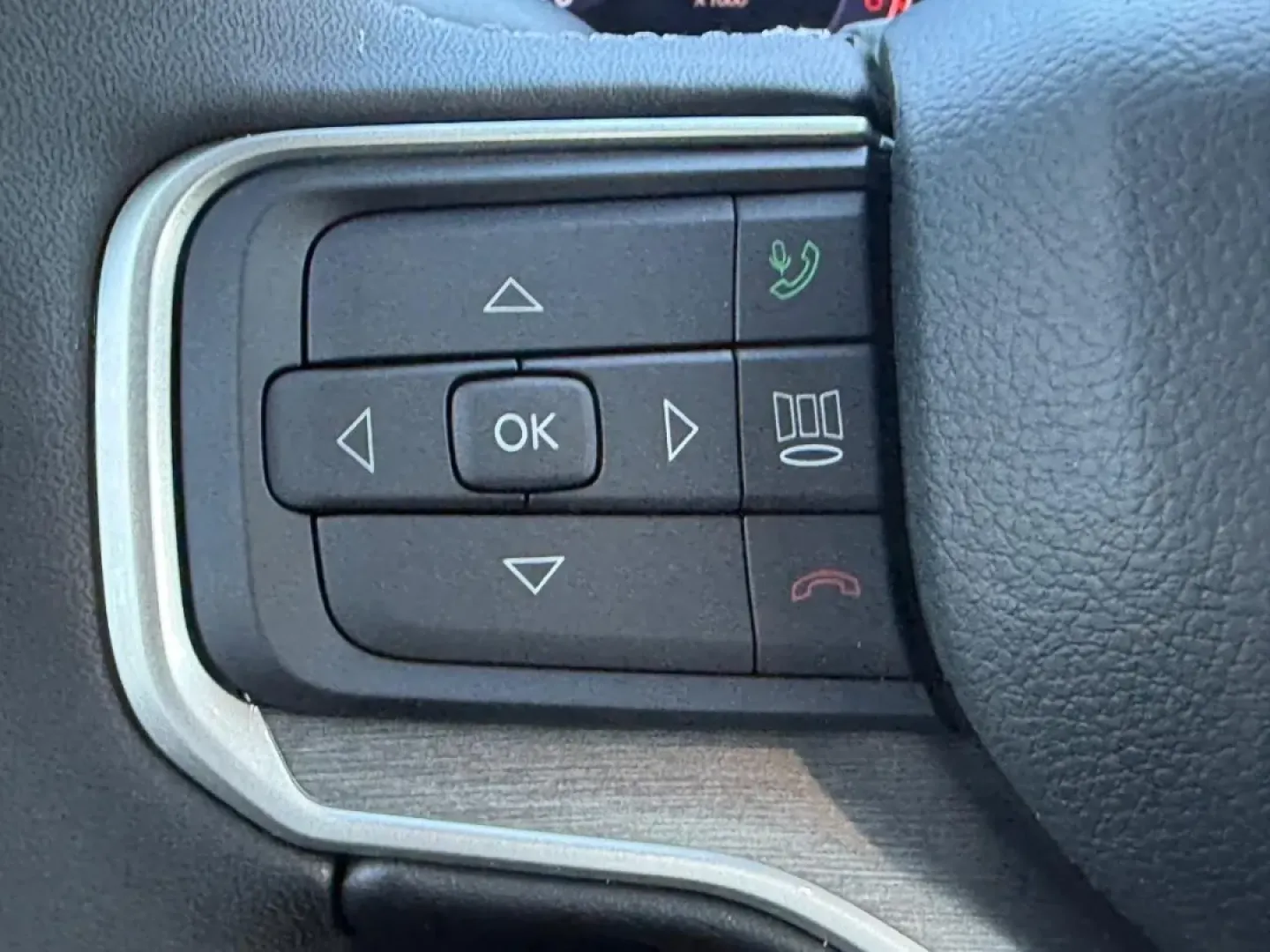 2025 /Global Black Leather Jeep Wagoneer Series II (1C4SJVBP4SS) with an 3.0L I6 Hurricane SO Twin Turbo ESS engine, Automatic transmission, located at 970 Woodlawn Dr., Farmington, MO, 63640, (573) 431-7800, 37.825642, -90.468674 - **Conquer the Road in Style with the 2025 Jeep Wagoneer from Pettus CDJR Farmington!**<br /> <br /> Are you ready for unforgettable weekend adventures or family road trips? Look no further than the 2025 Jeep Wagoneer from Pettus CDJR Farmington! With its striking Balti Gray exterior and robust perfo - Photo#11