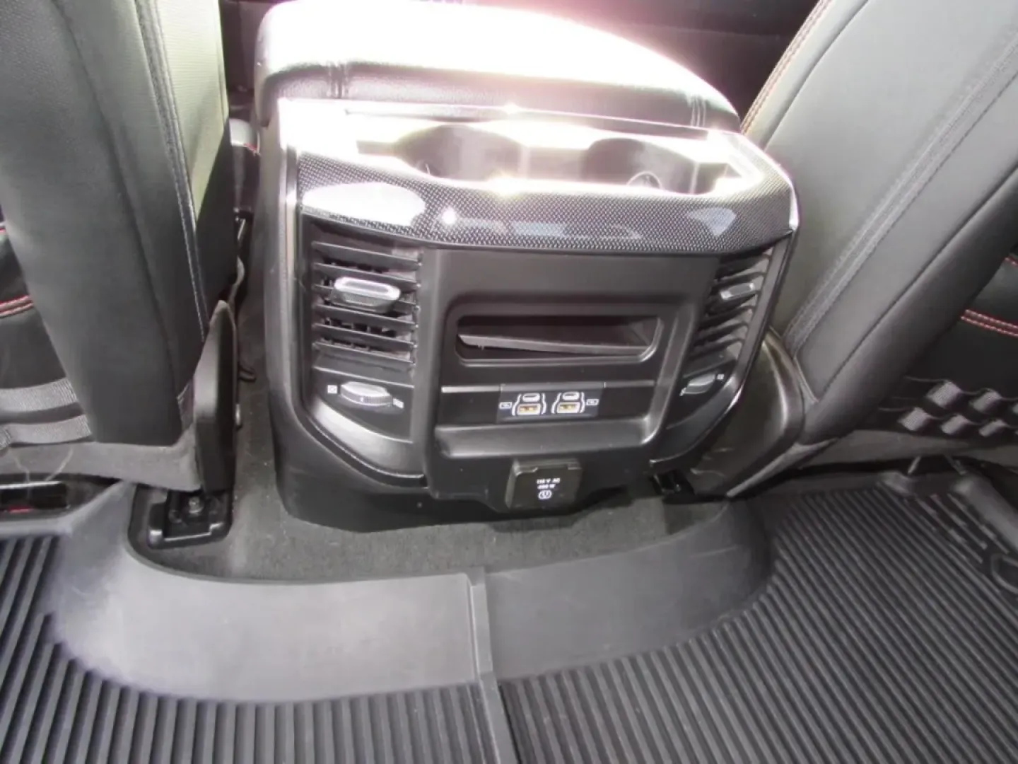 2022 /Black Ram 1500 Big Horn/Lone Star (1C6SRFFT3NN) with an Other engine, located at 12830 Highway 21, De Soto, MO, 63020, (636) 337-7777, 38.153099, -90.573624 - **Experience Unmatched Capability and Comfort with the 2022 Ram 1500 at Pettus CDJR DeSoto!**<br /> <br /> Are you ready to elevate your lifestyle with a truck that perfectly balances rugged performance and refined comfort? Look no further than the 2022 Ram 1500, available now at Pettus CDJR DeSoto - Photo#31