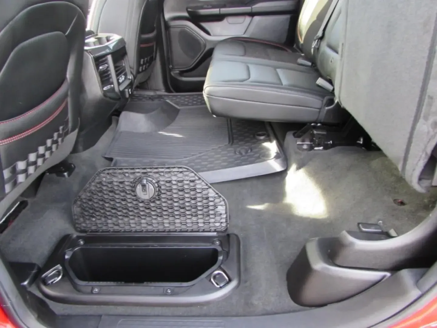 2022 /Black Ram 1500 Big Horn/Lone Star (1C6SRFFT3NN) with an Other engine, located at 12830 Highway 21, De Soto, MO, 63020, (636) 337-7777, 38.153099, -90.573624 - **Experience Unmatched Capability and Comfort with the 2022 Ram 1500 at Pettus CDJR DeSoto!**<br /> <br /> Are you ready to elevate your lifestyle with a truck that perfectly balances rugged performance and refined comfort? Look no further than the 2022 Ram 1500, available now at Pettus CDJR DeSoto - Photo#32